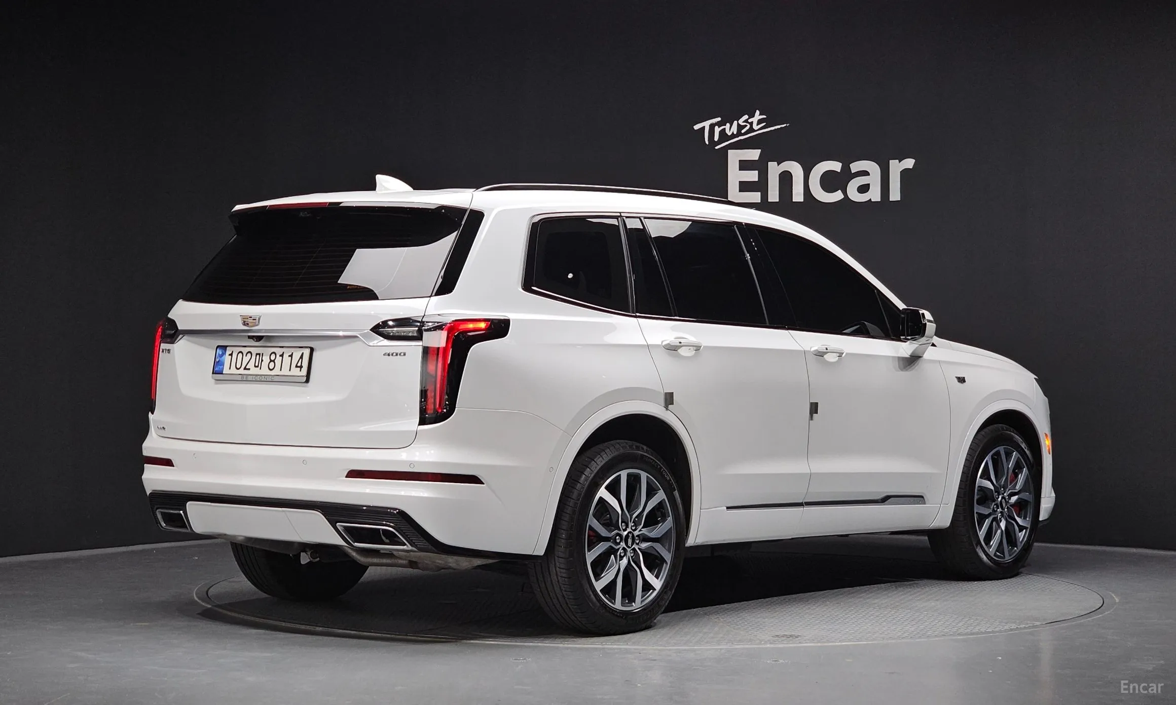 Cadillac XT6 превью 2