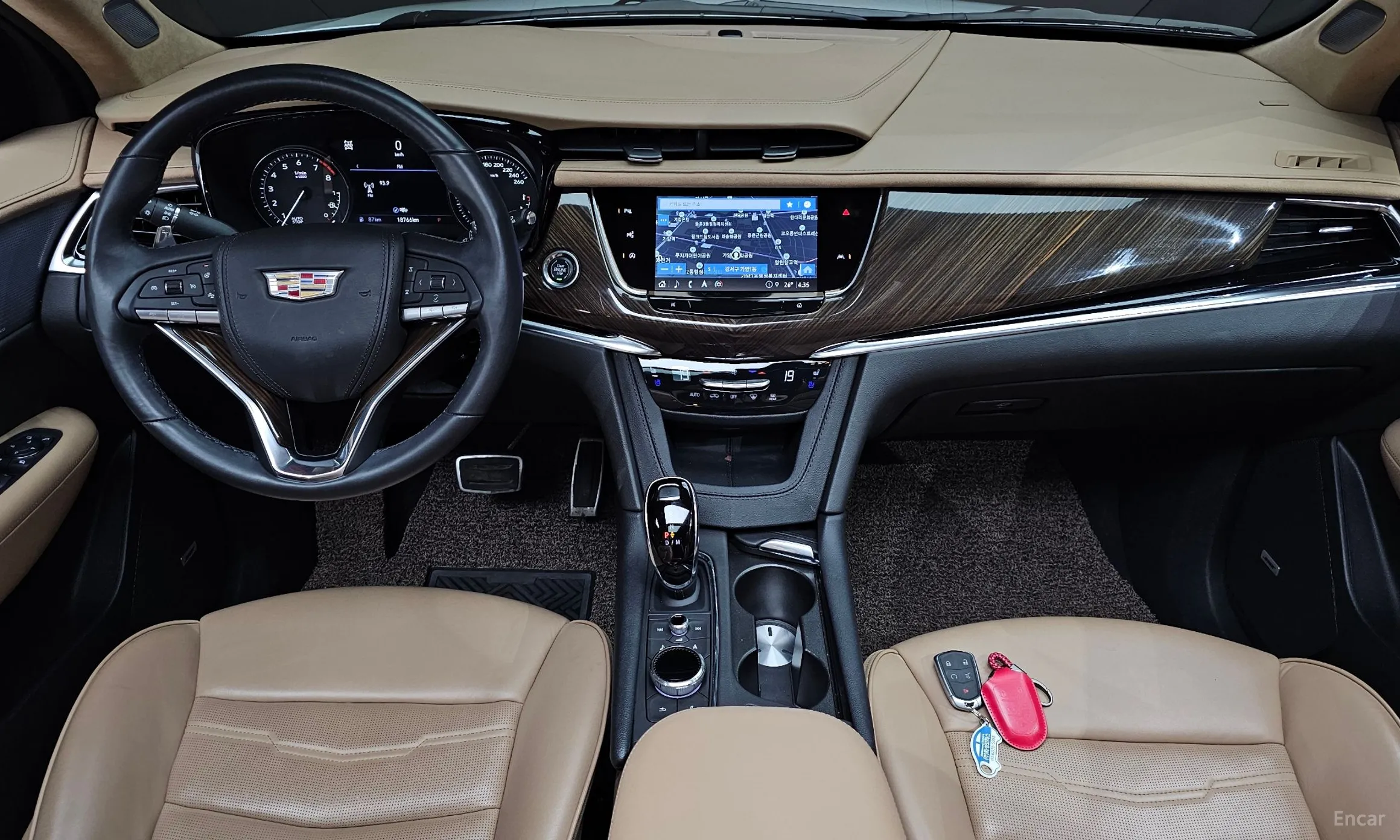 Cadillac XT6 превью 7