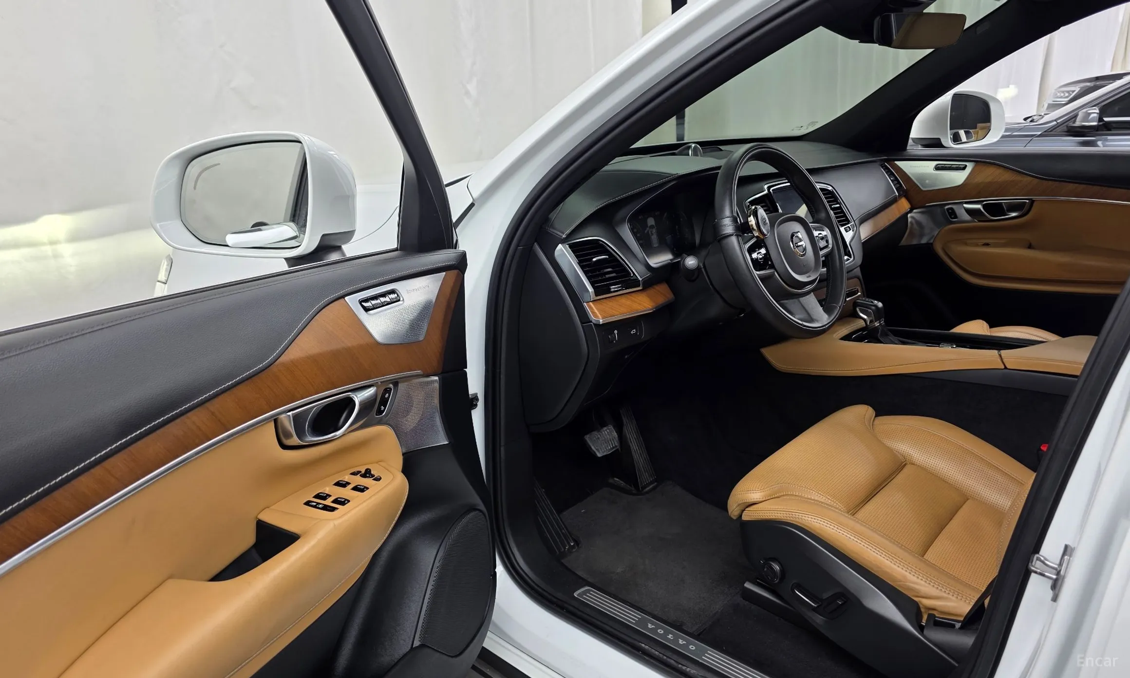 Volvo XC90 Gen 2 превью 10