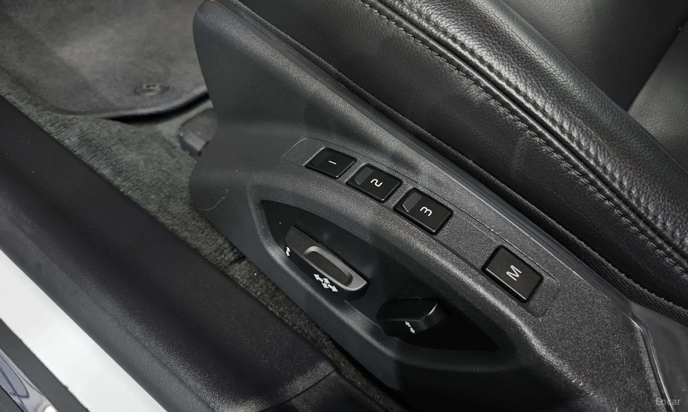 Volvo S60 превью 13