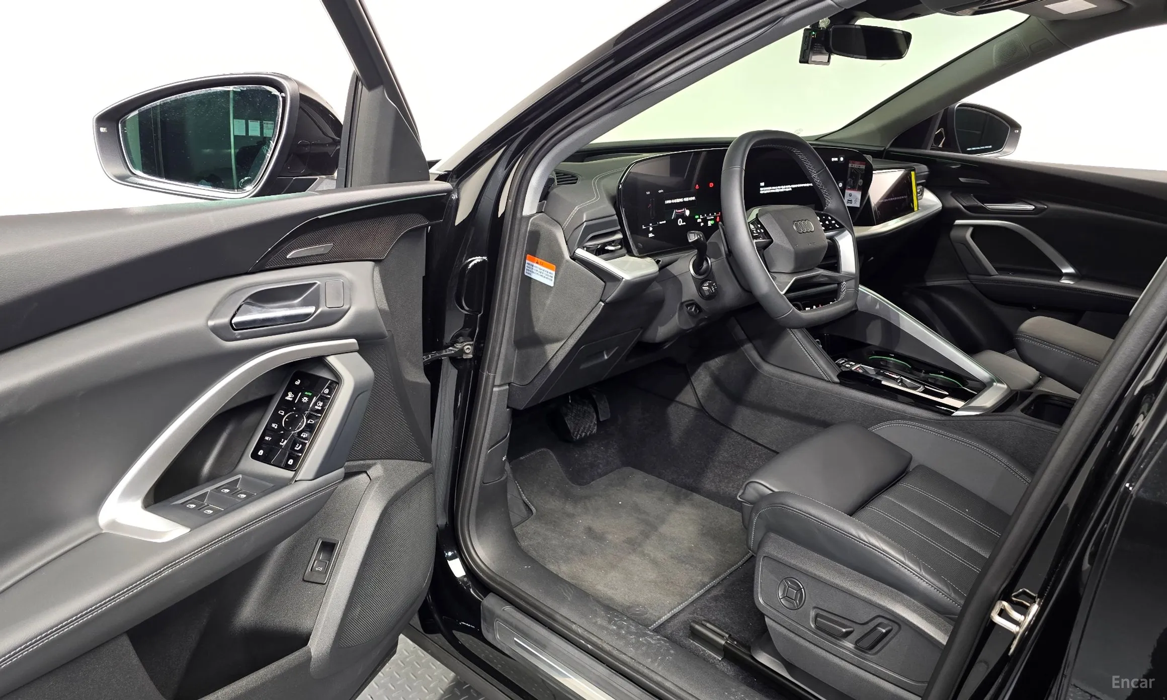 Audi Q5 (80a) превью 10