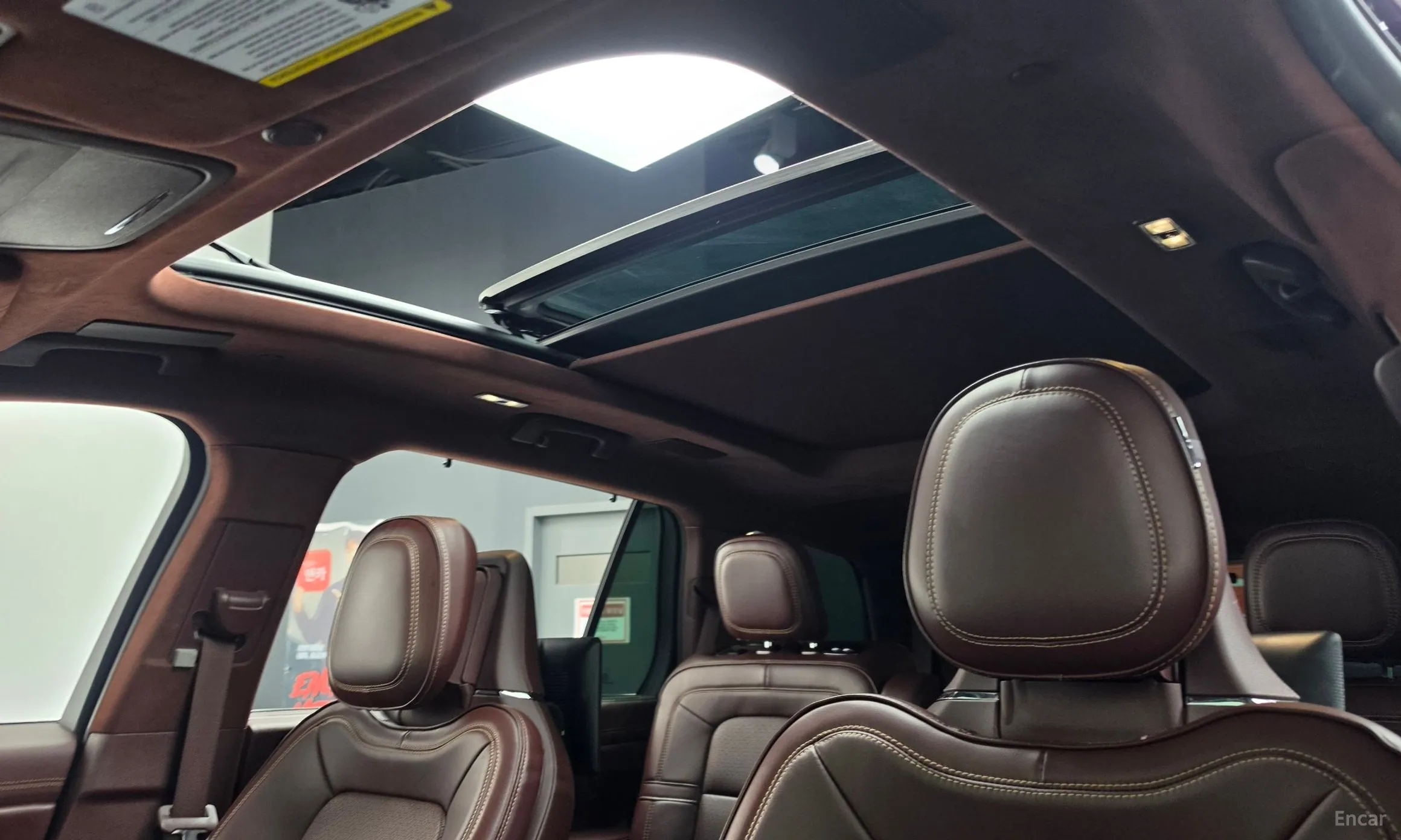 Lincoln Aviator 2nd Generation превью 16