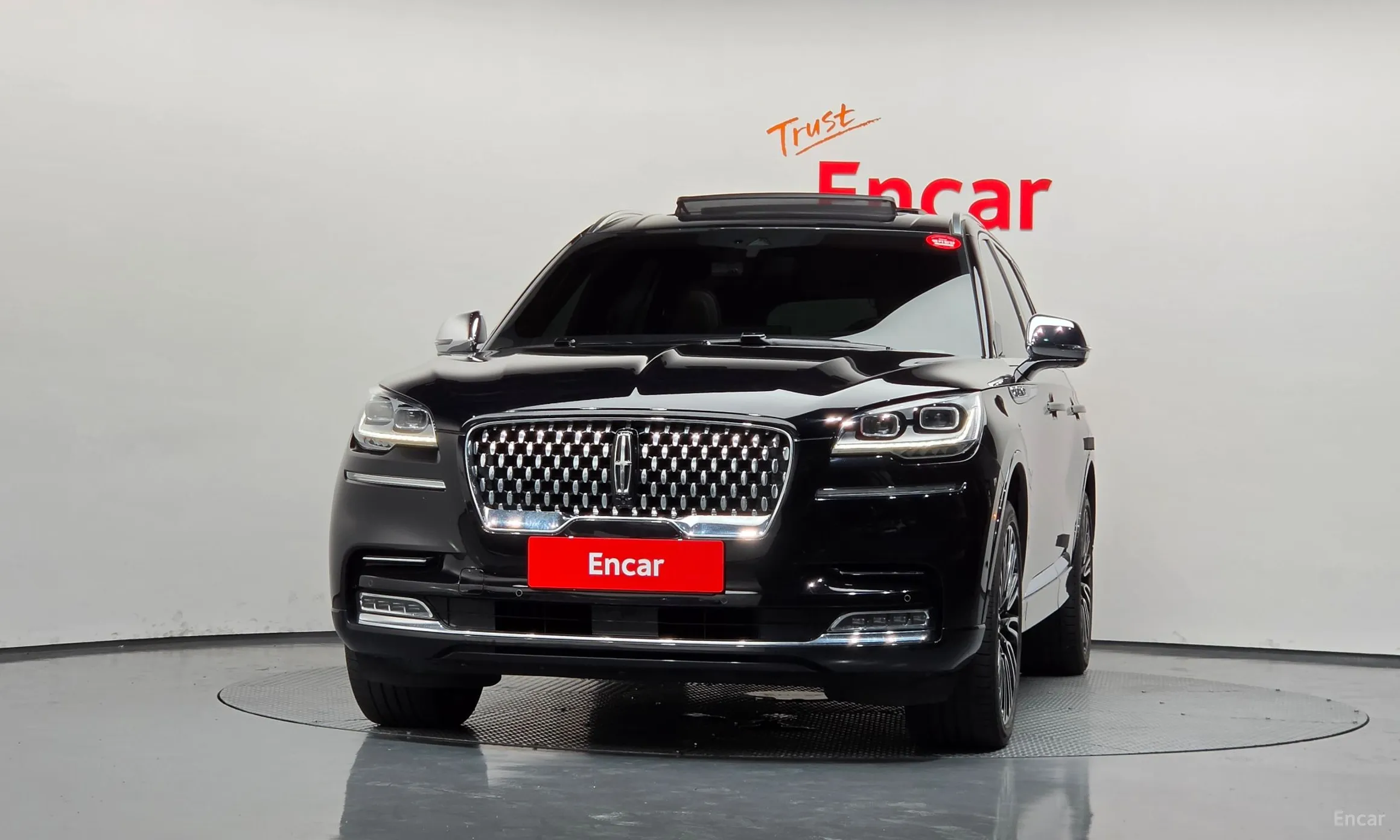 Lincoln Aviator 2nd Generation превью 3