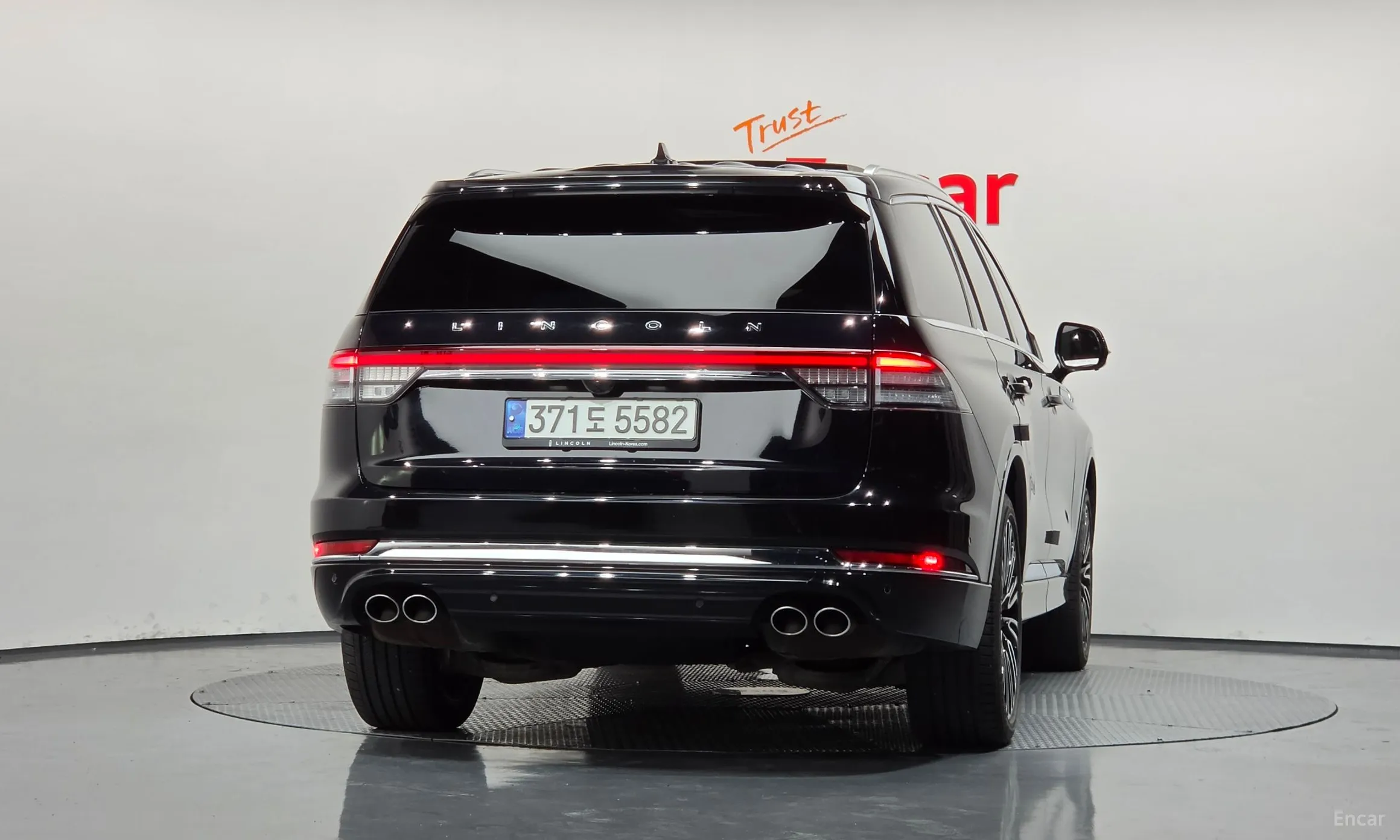 Lincoln Aviator 2nd Generation превью 4