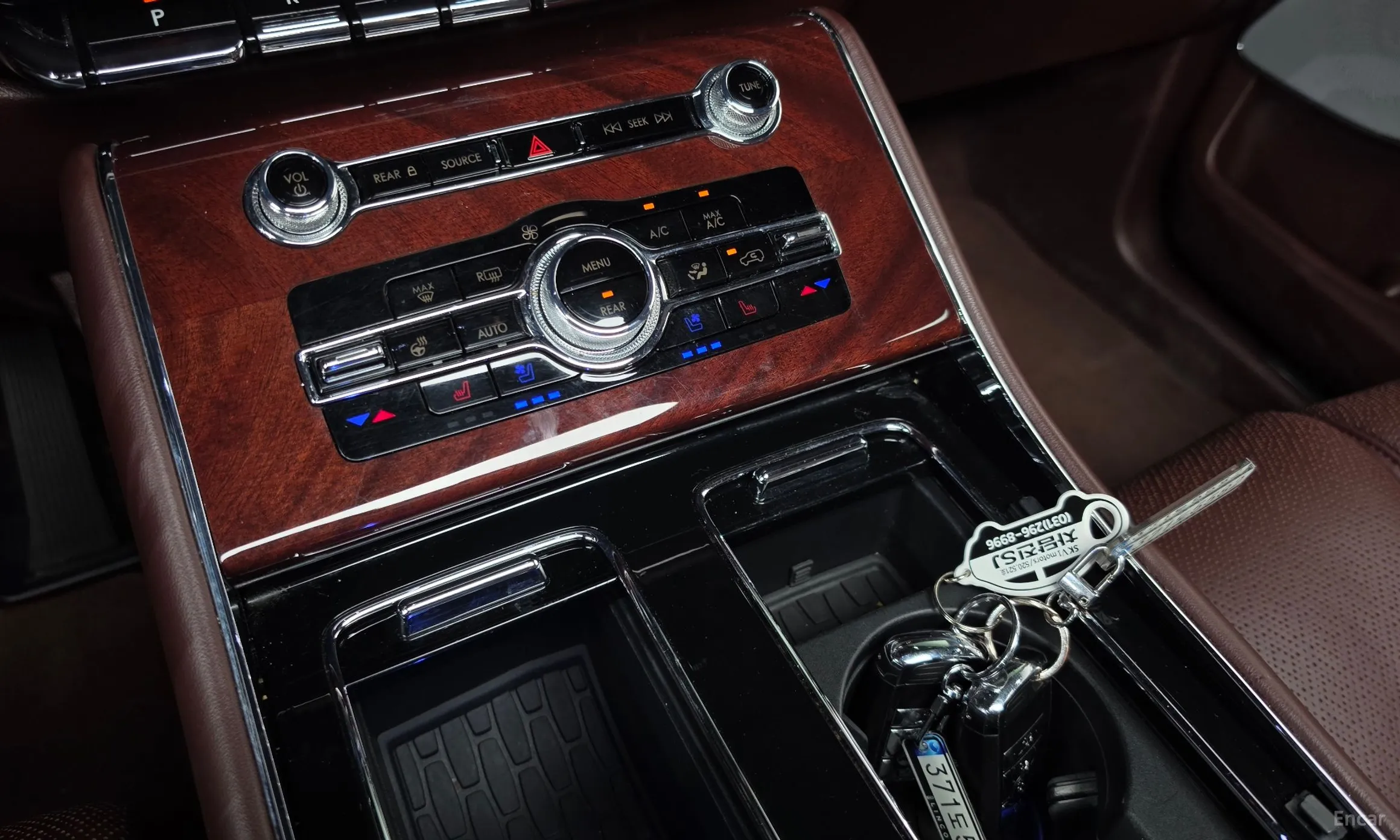 Lincoln Aviator 2nd Generation превью 9