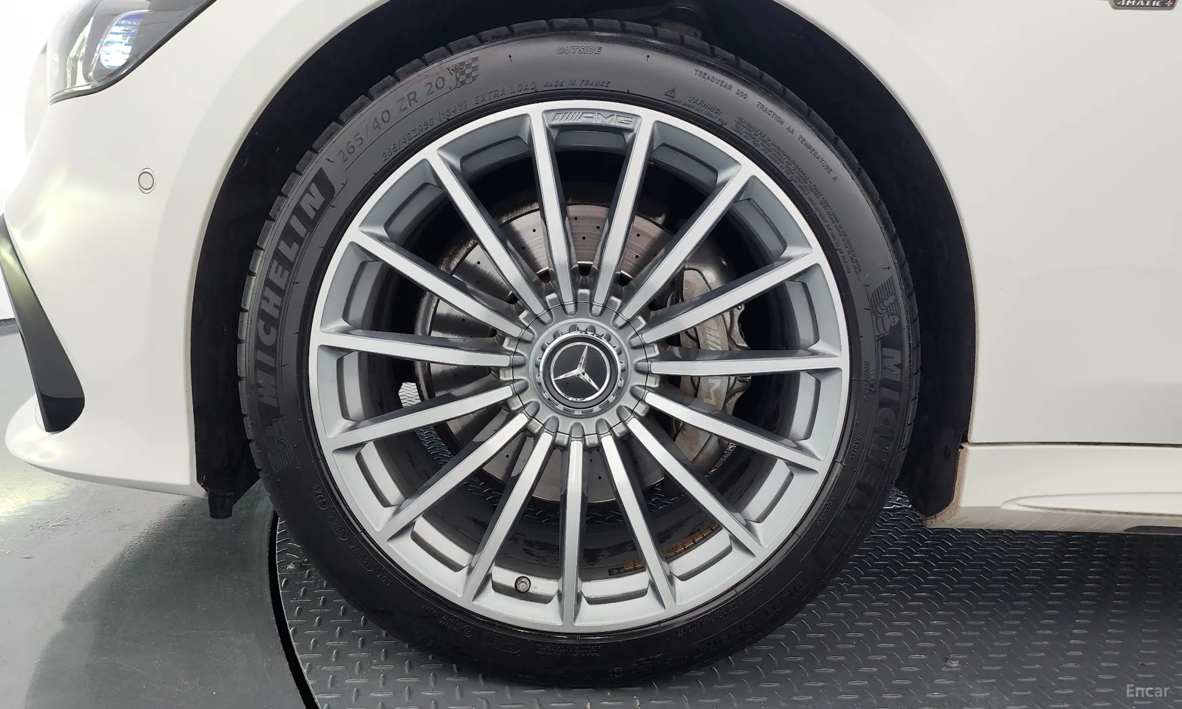 Mercedes Benz AMG GT превью 5