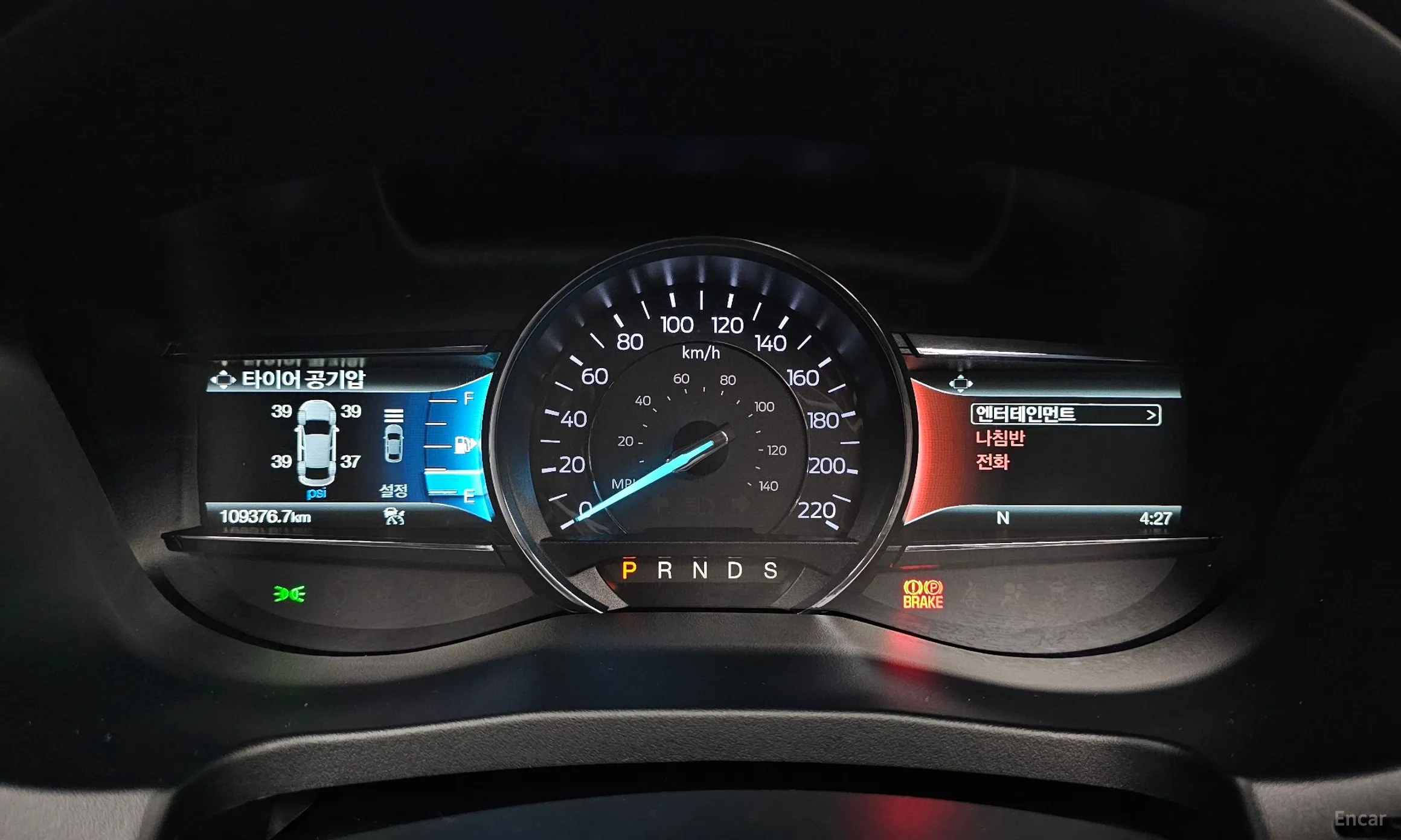 Ford Explorer превью 8