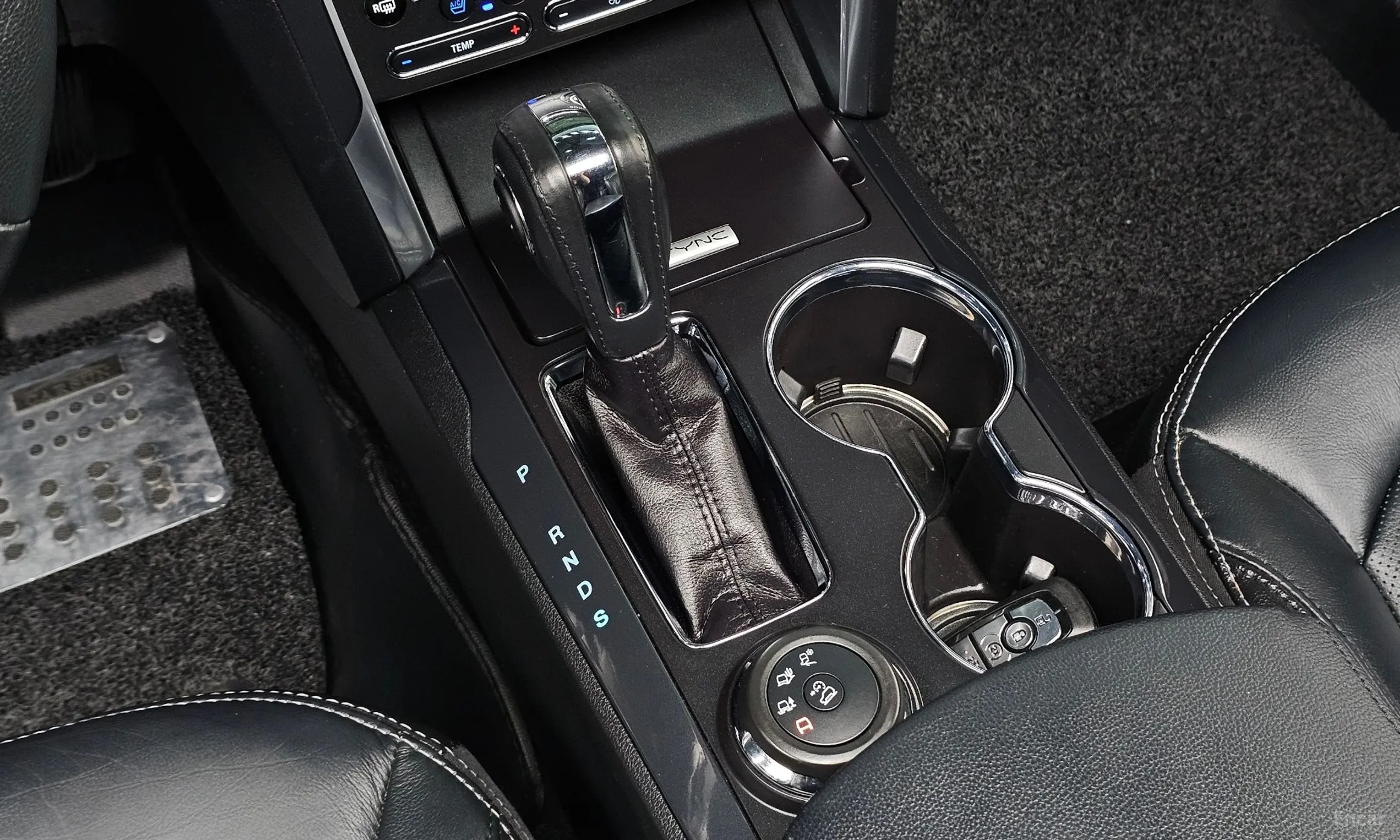 Ford Explorer превью 9