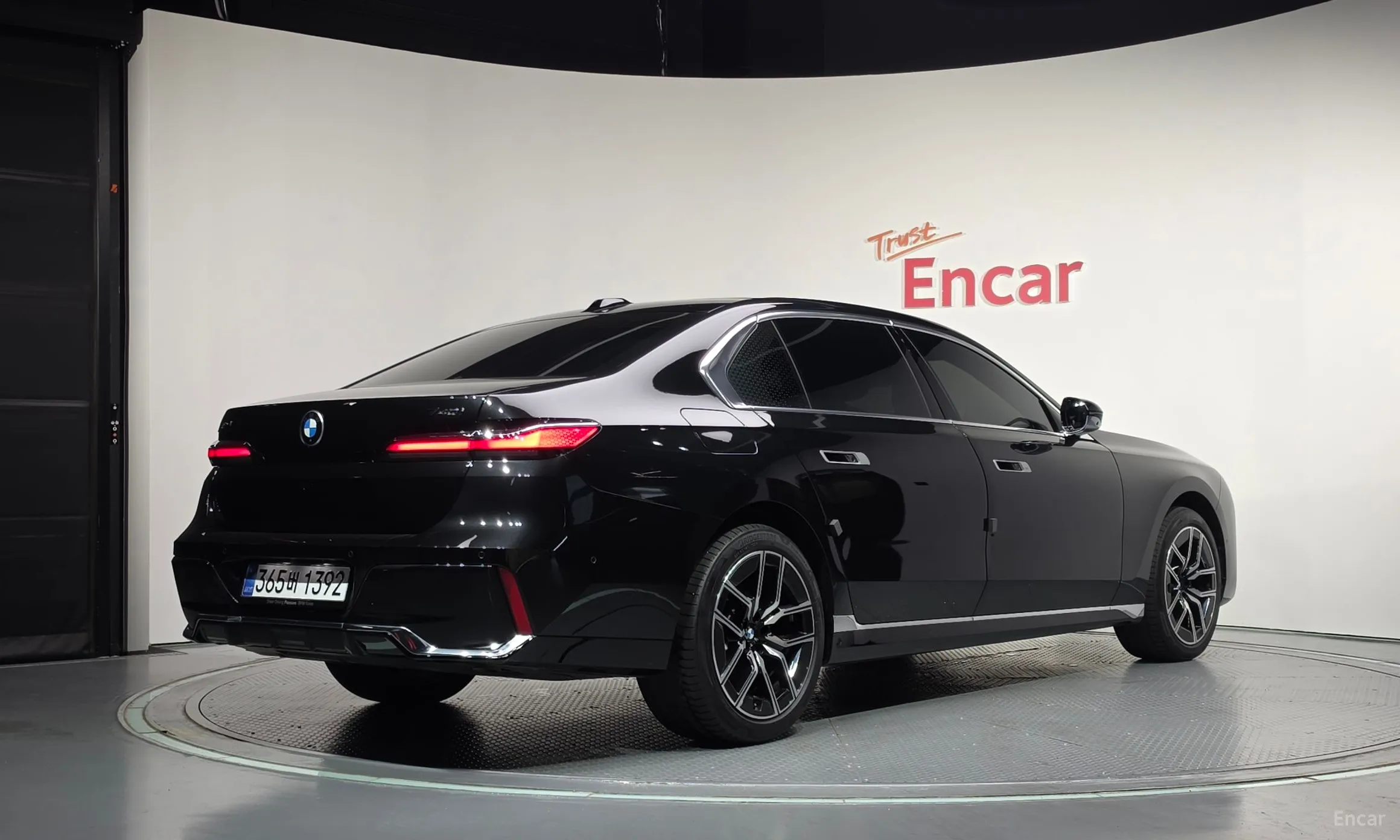 BMW 7 Series (G70)