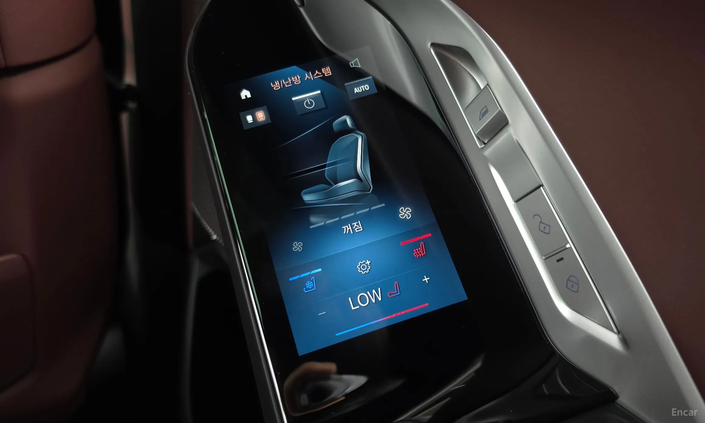 BMW 7 Series (G70) превью 19
