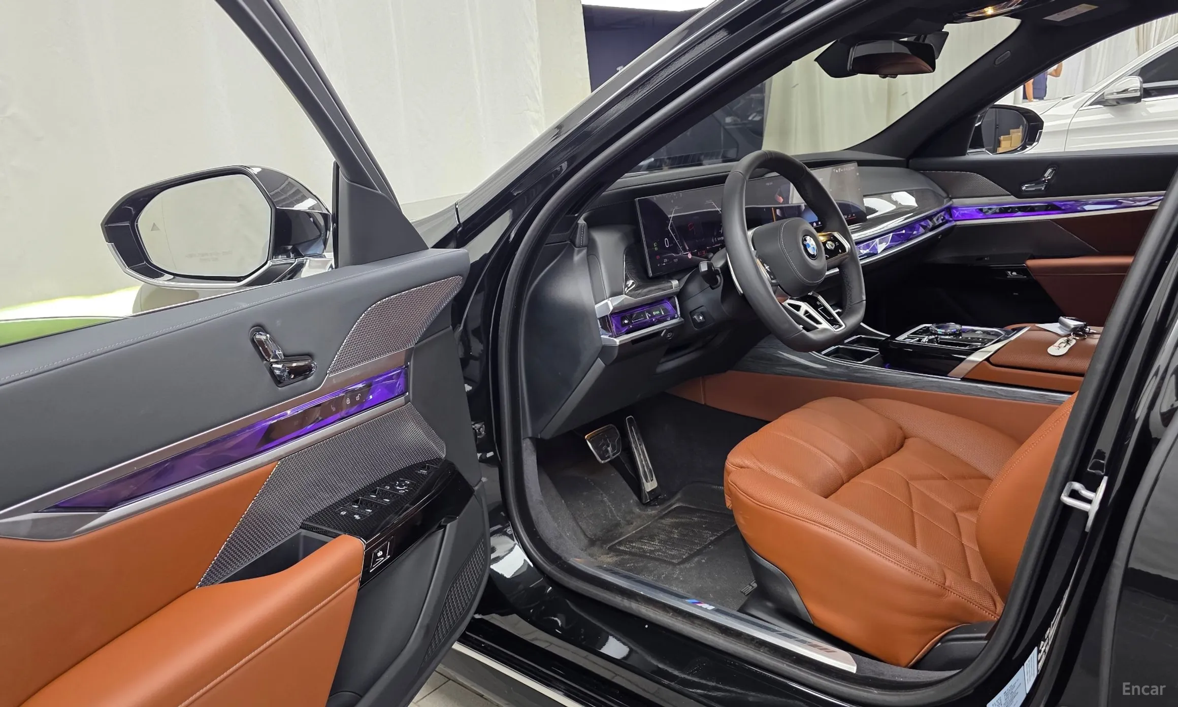 BMW 7 Series (G70) превью 10