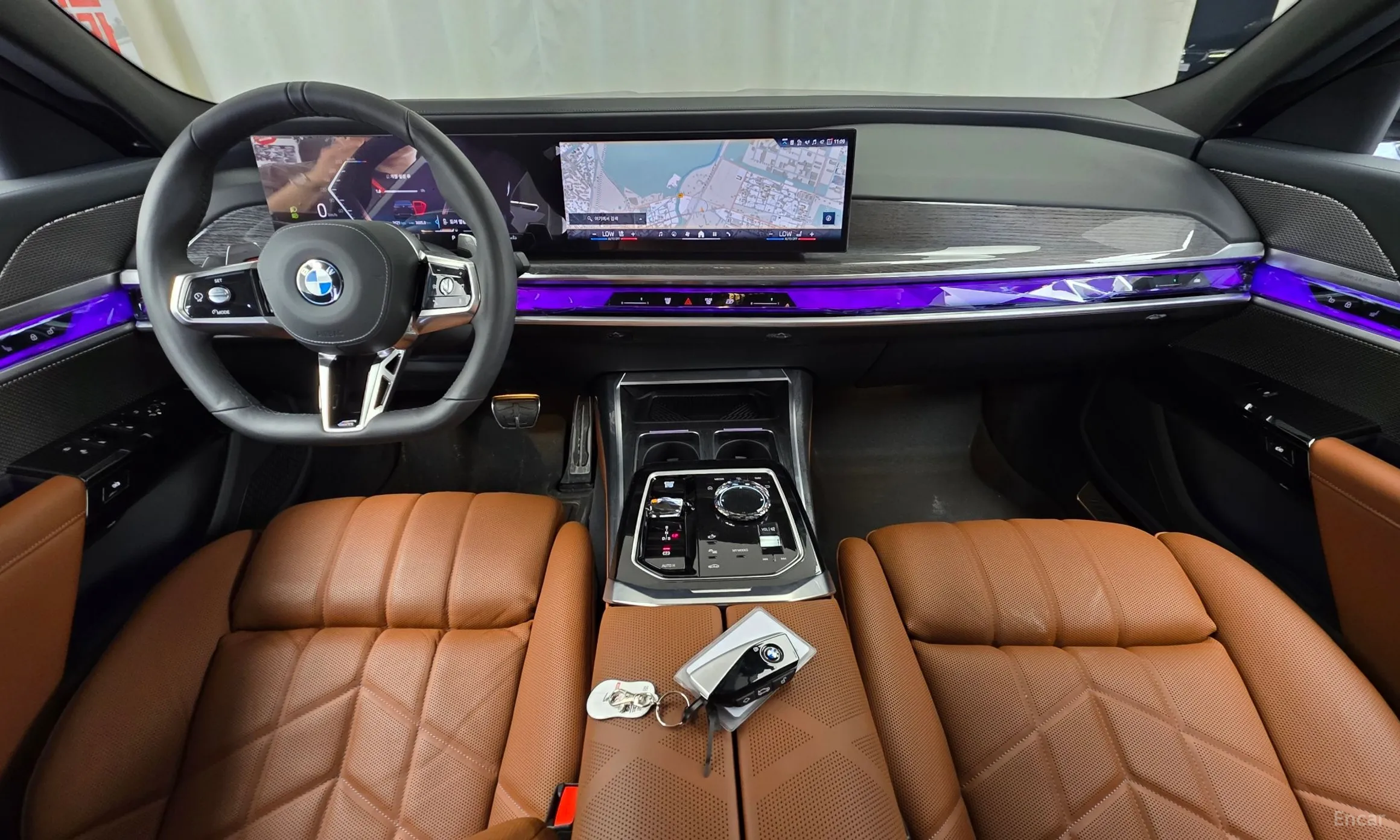 BMW 7 Series (G70) превью 7