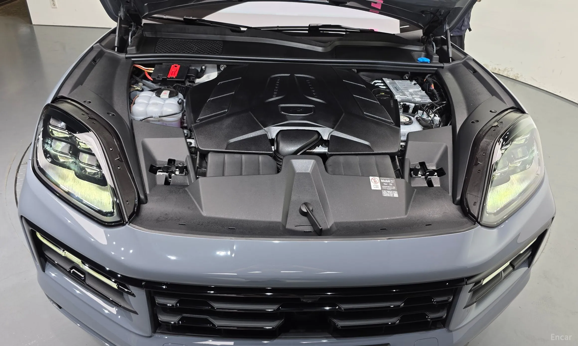 Porsche Cayenne (PO536) превью 6