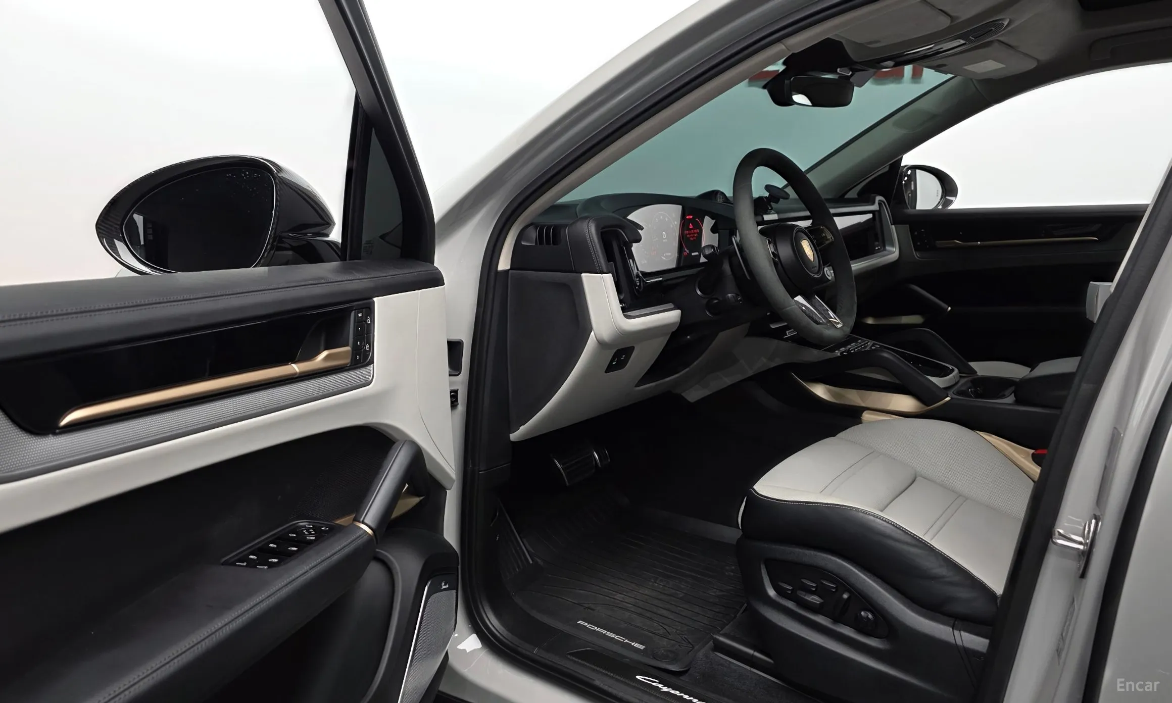 Porsche Cayenne (PO536) превью 10