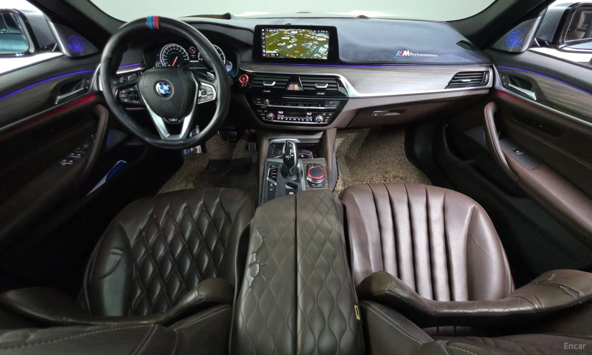 BMW 5 Series (G30) превью 7