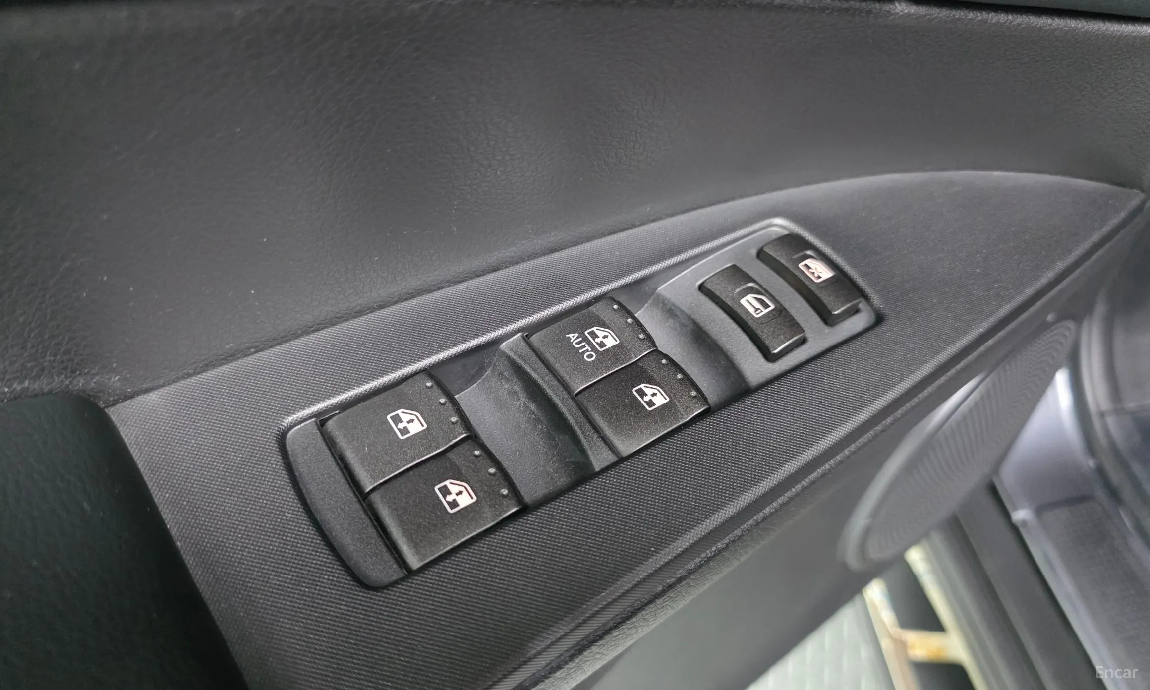 KG Mobility (SsangYong) Korando Sports превью 12