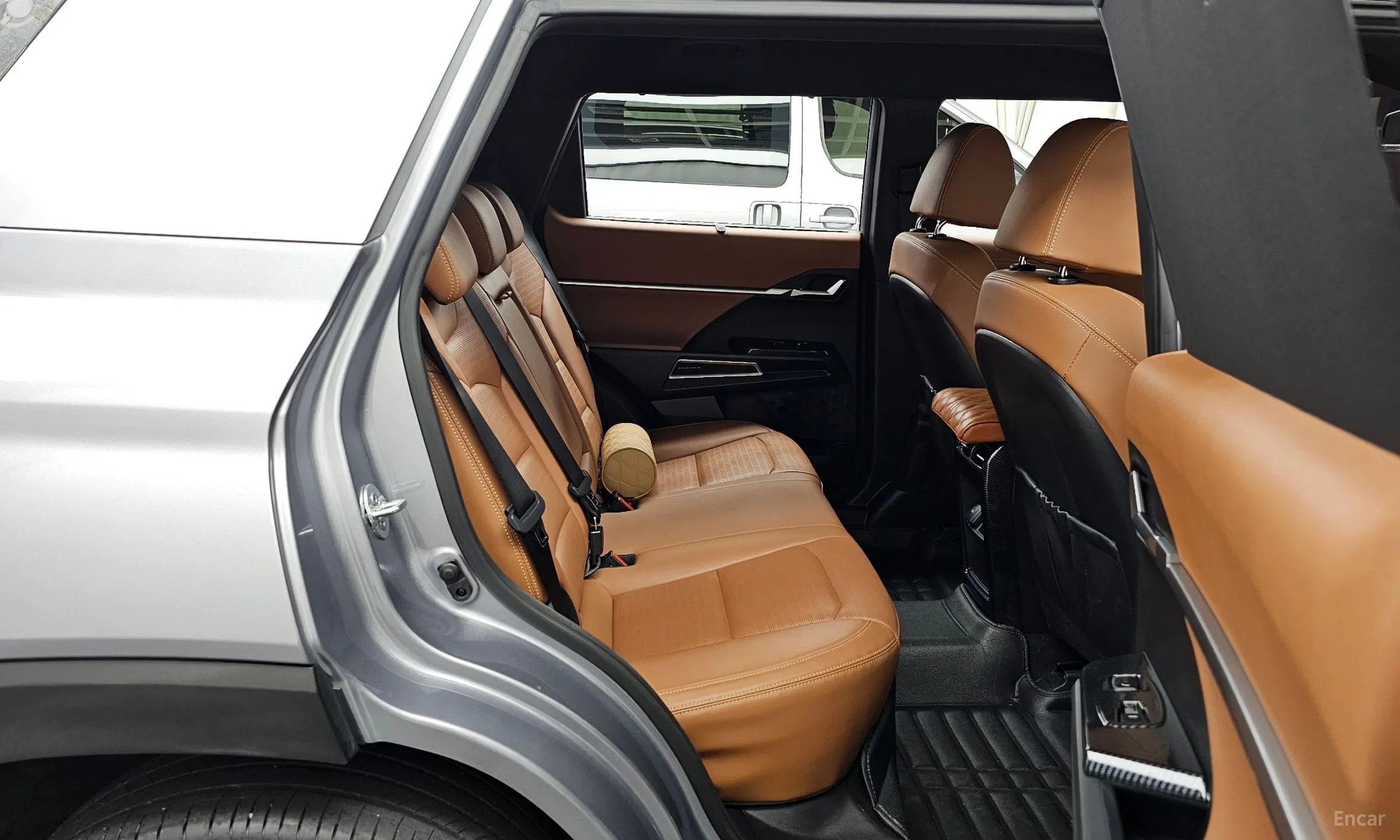 KG Mobility (SsangYong) Torres превью 12