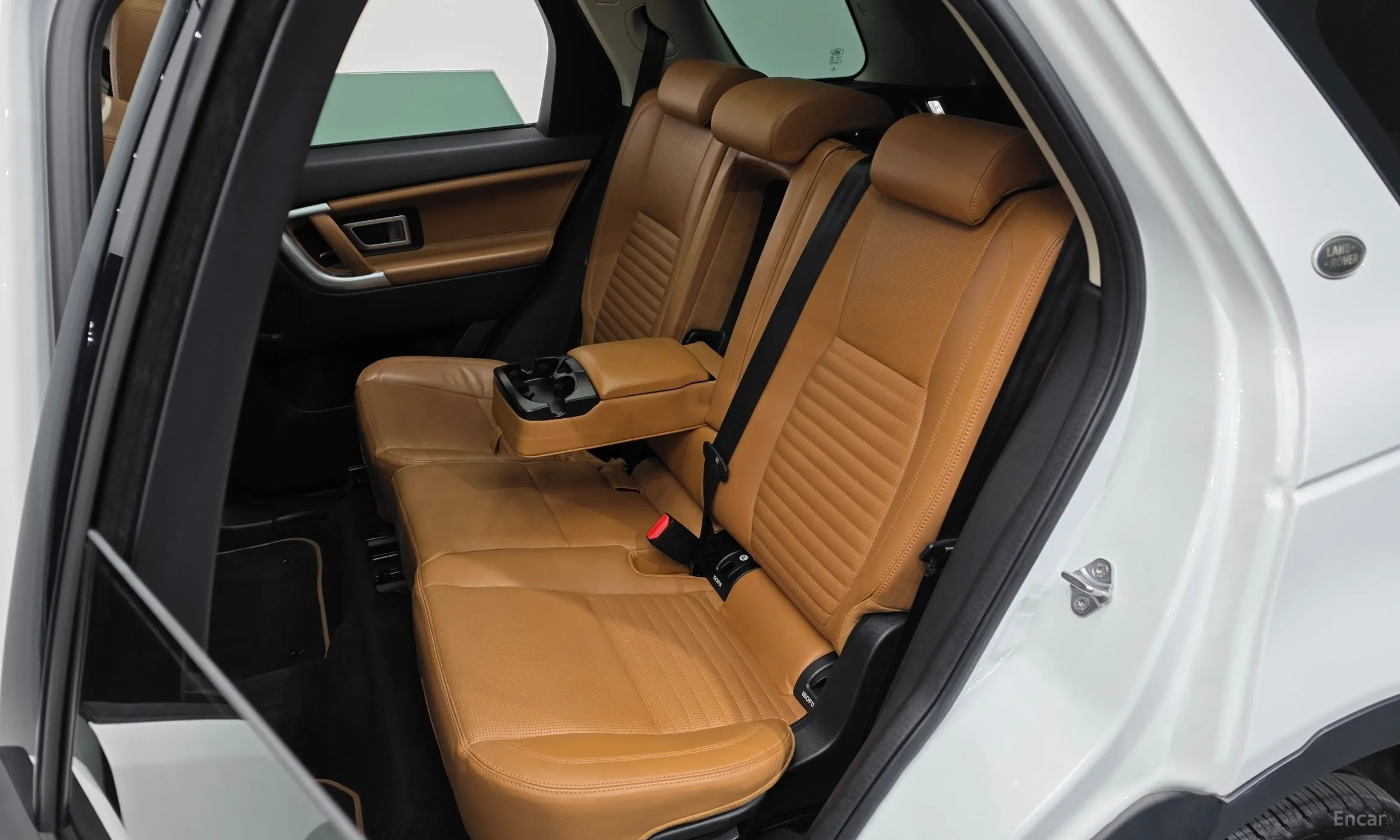 Land Rover Discovery Sports превью 12