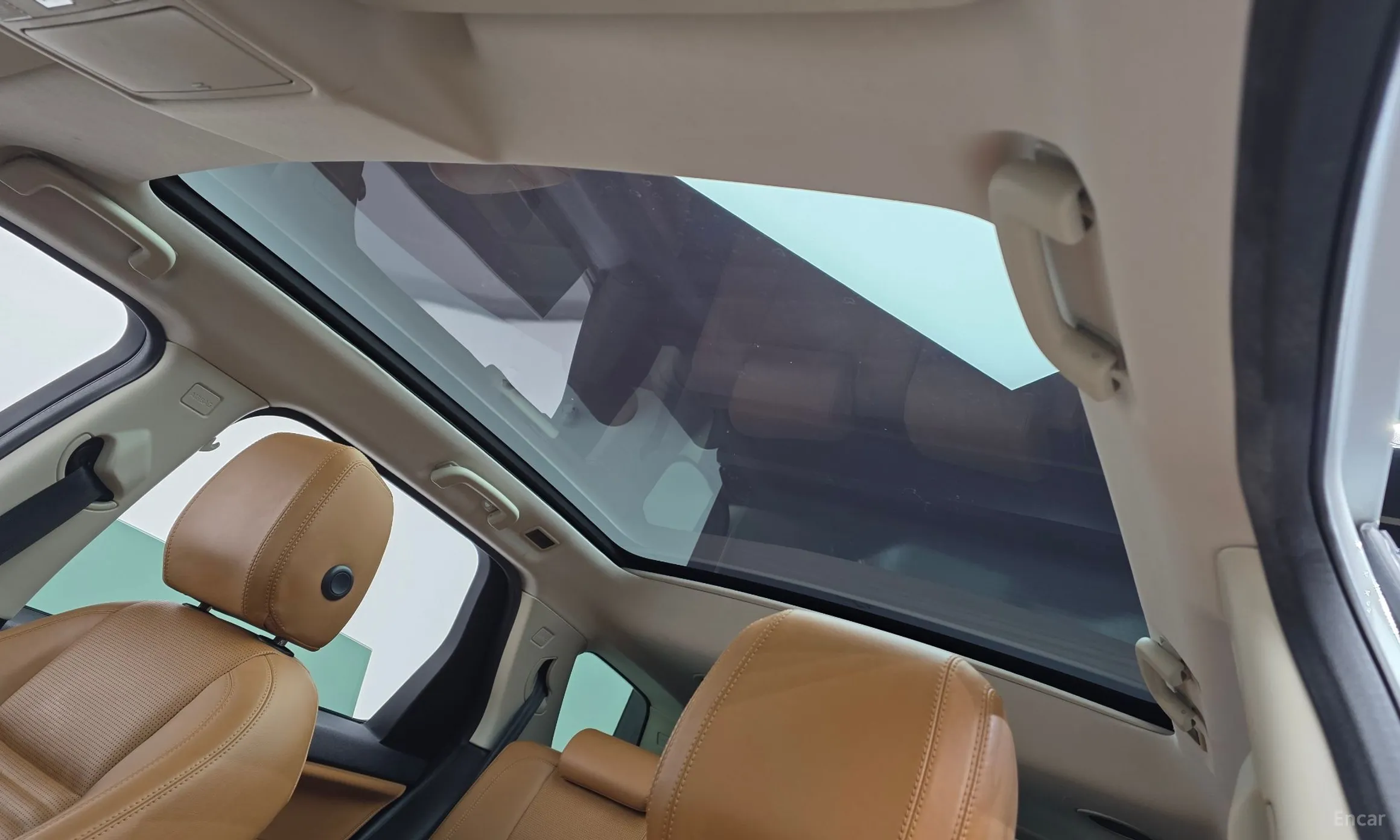 Land Rover Discovery Sports превью 16