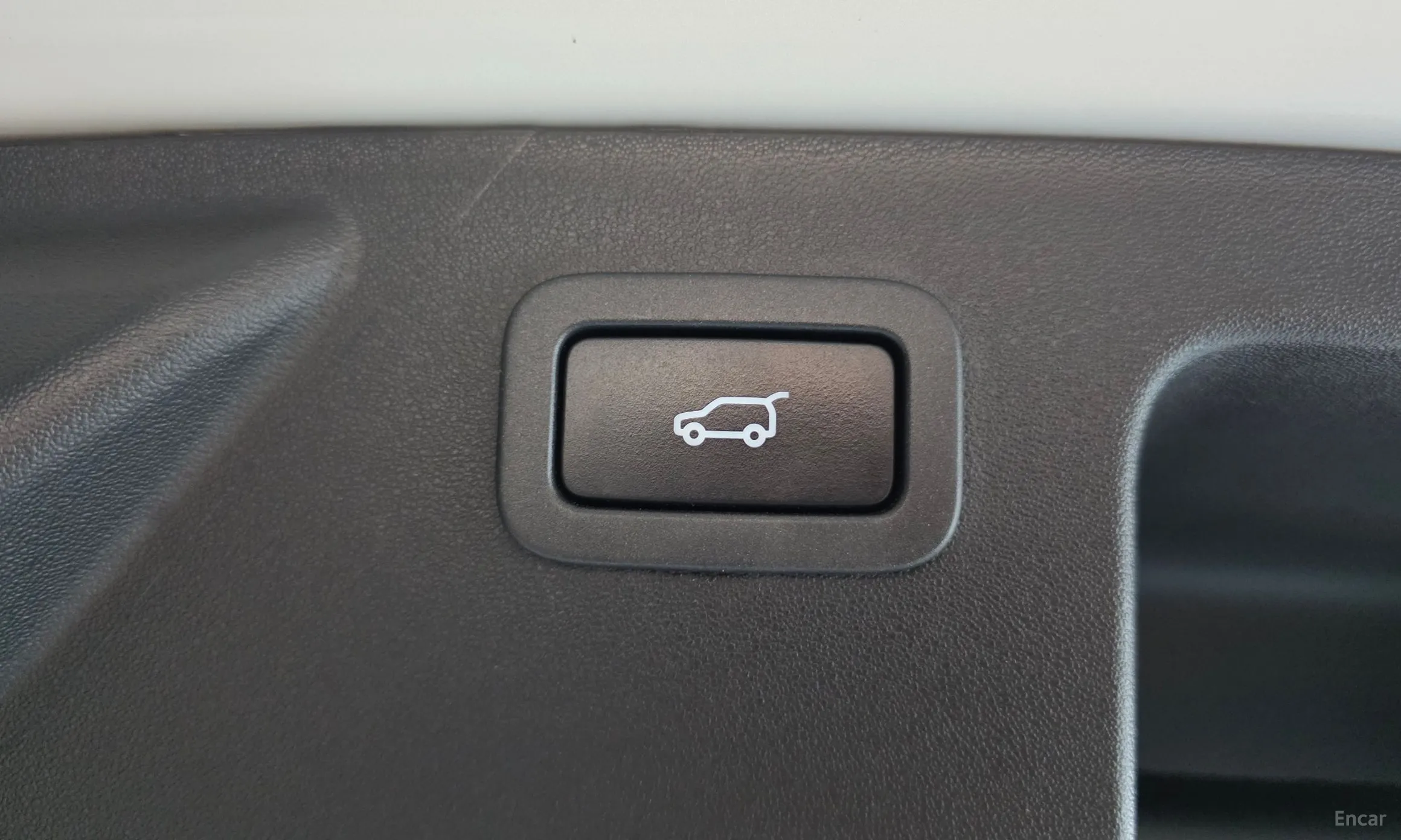 Land Rover Discovery Sports превью 17