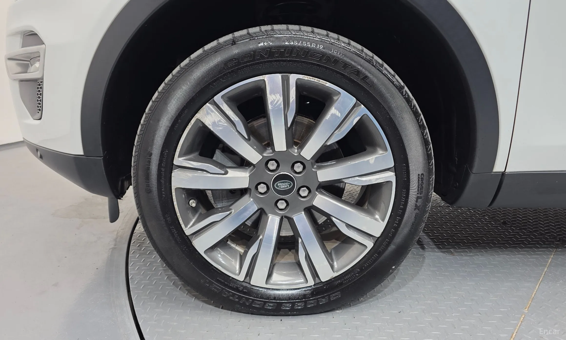 Land Rover Discovery Sports превью 5