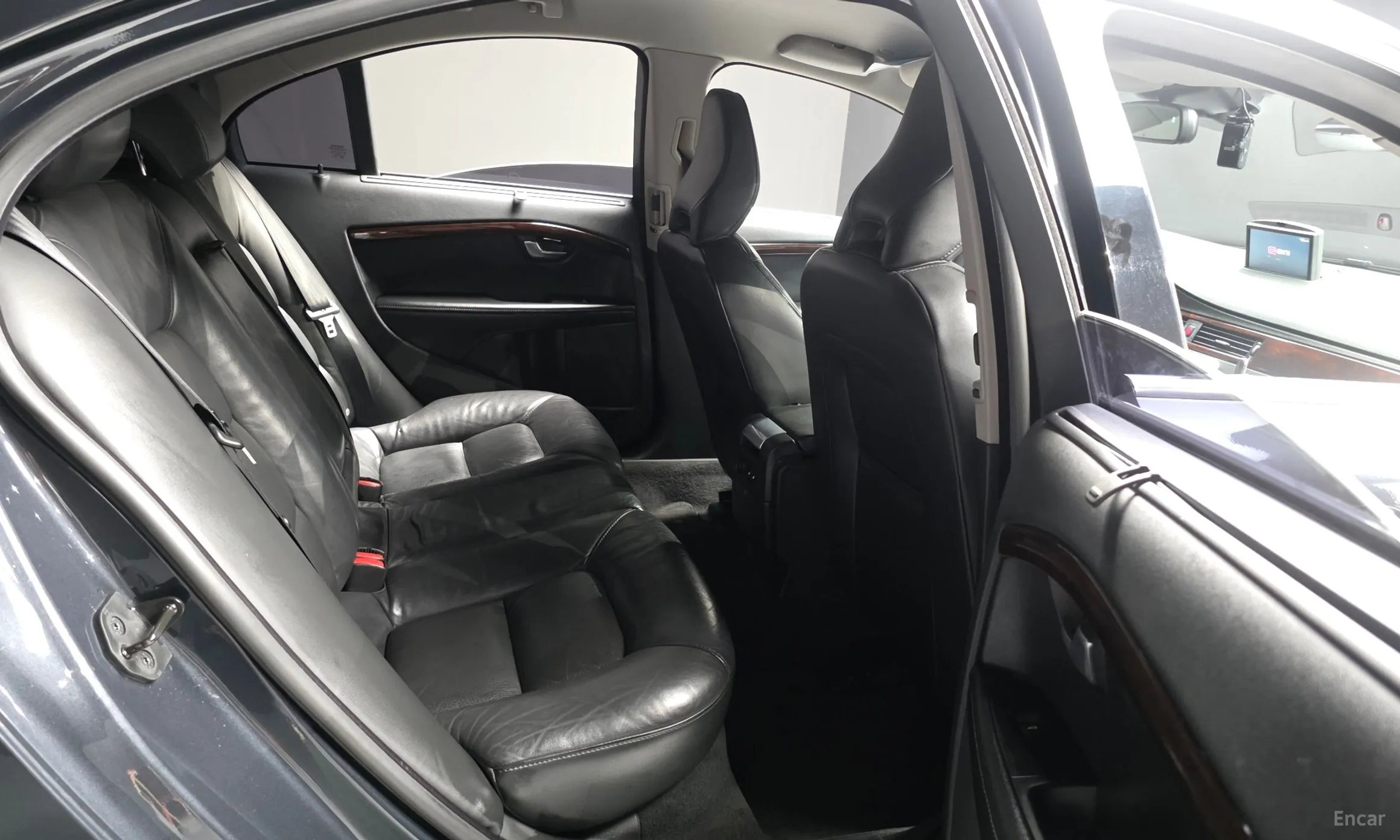 Volvo S80 превью 11