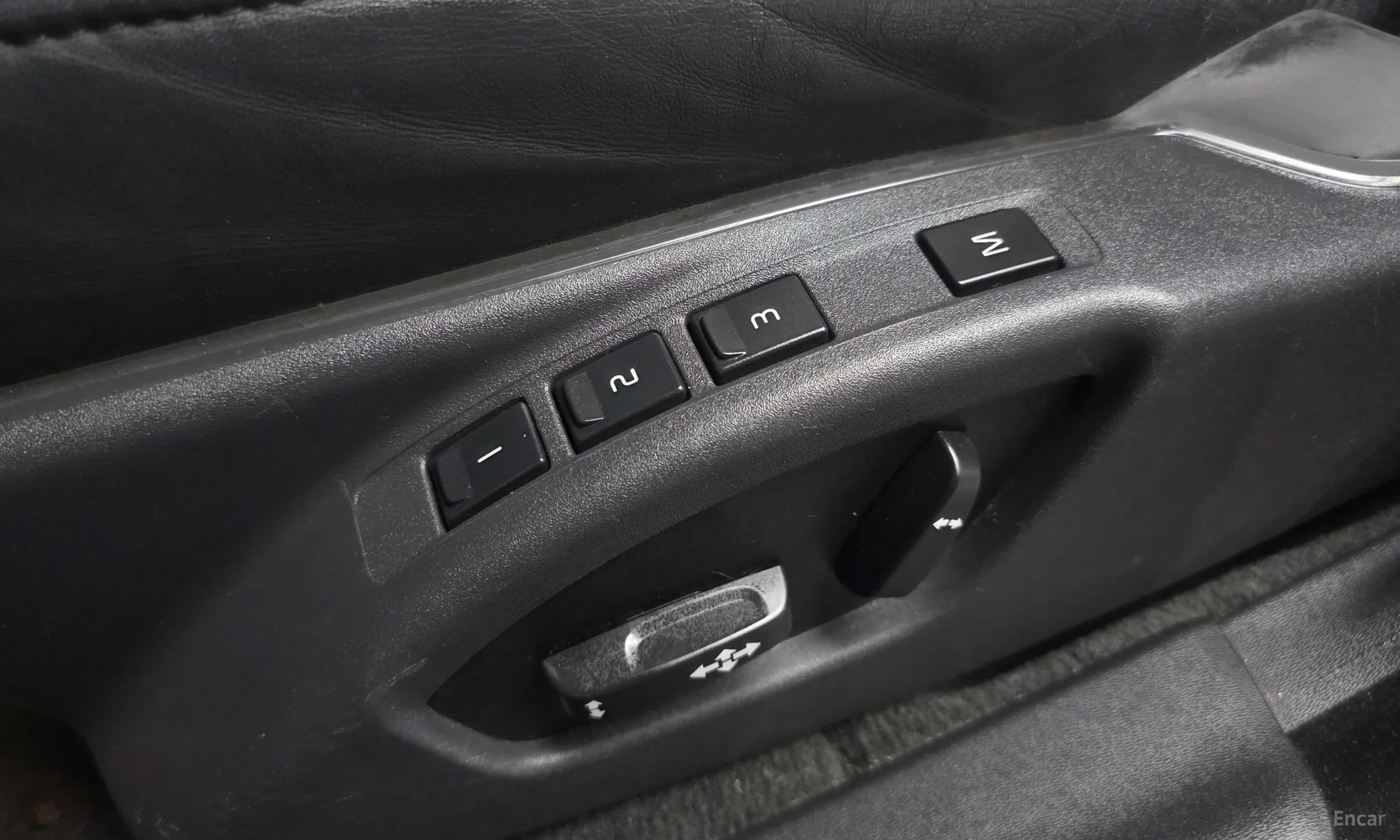 Volvo S80 превью 17