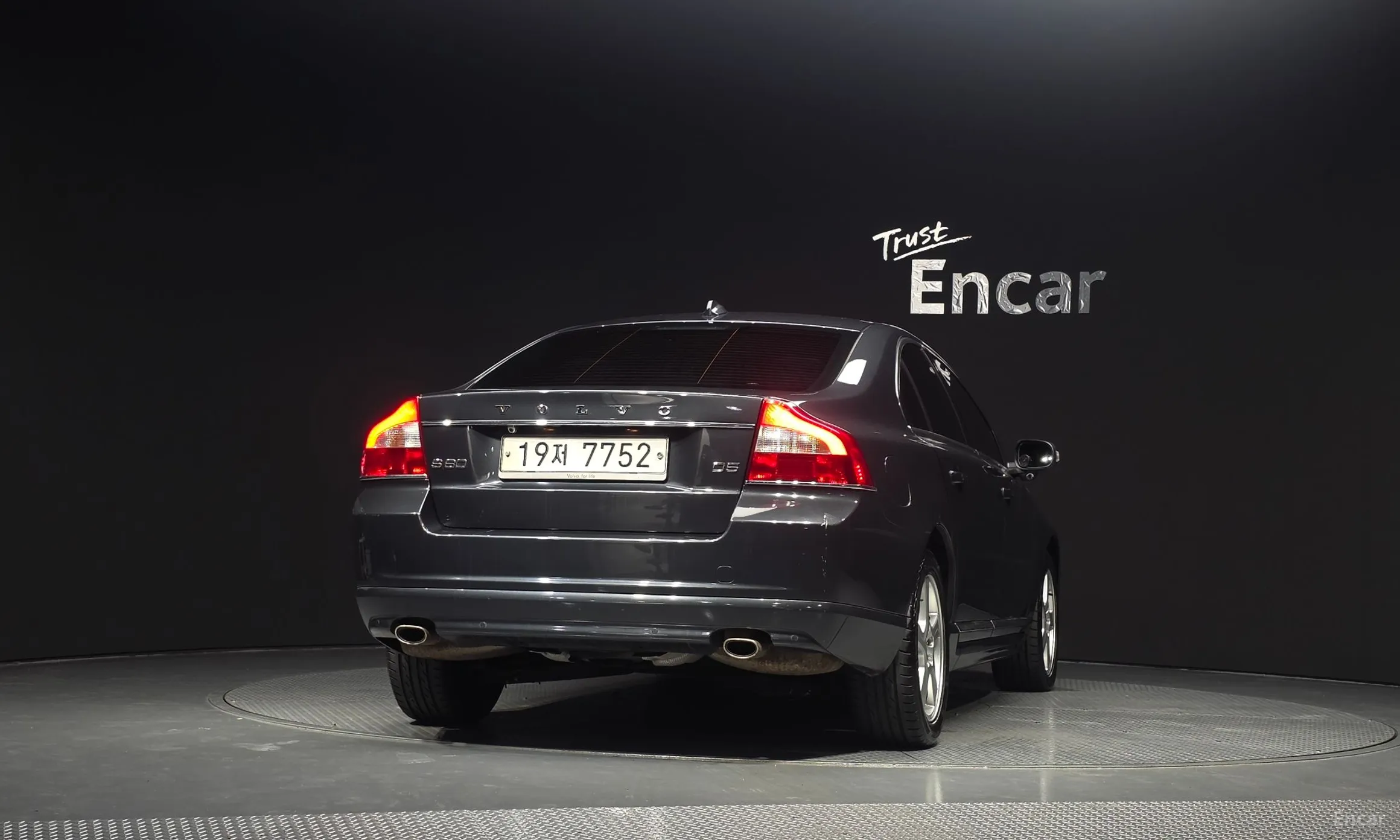 Volvo S80 превью 4