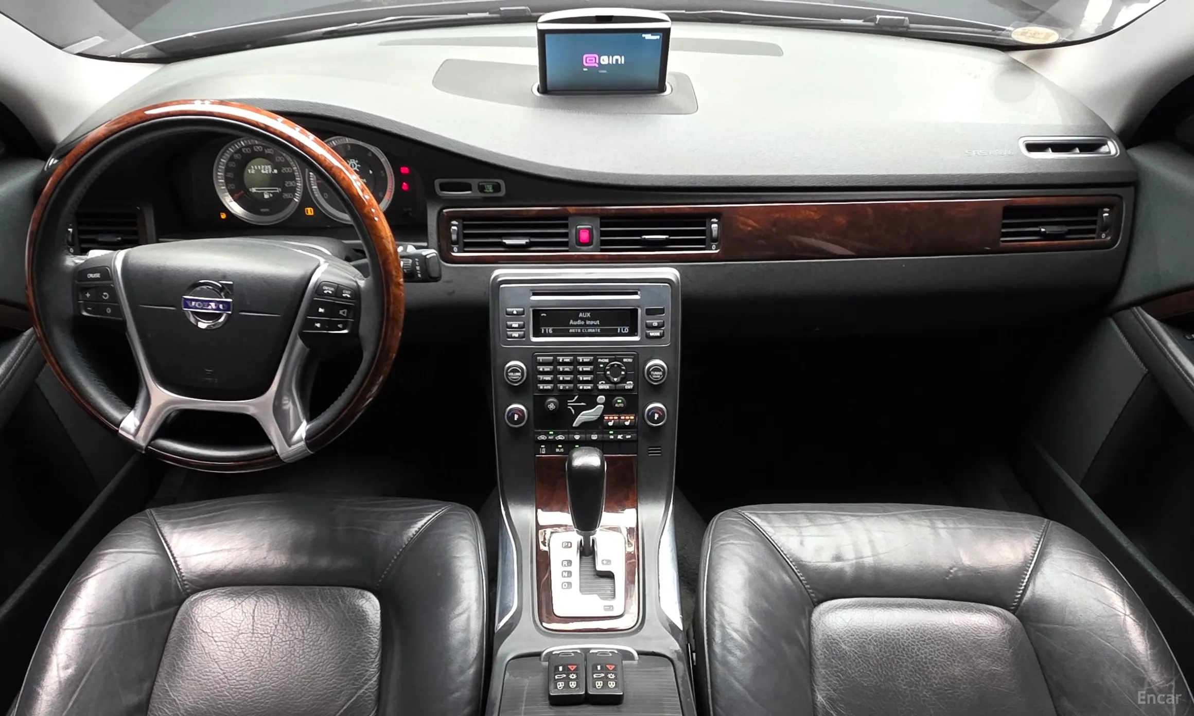 Volvo S80 превью 7