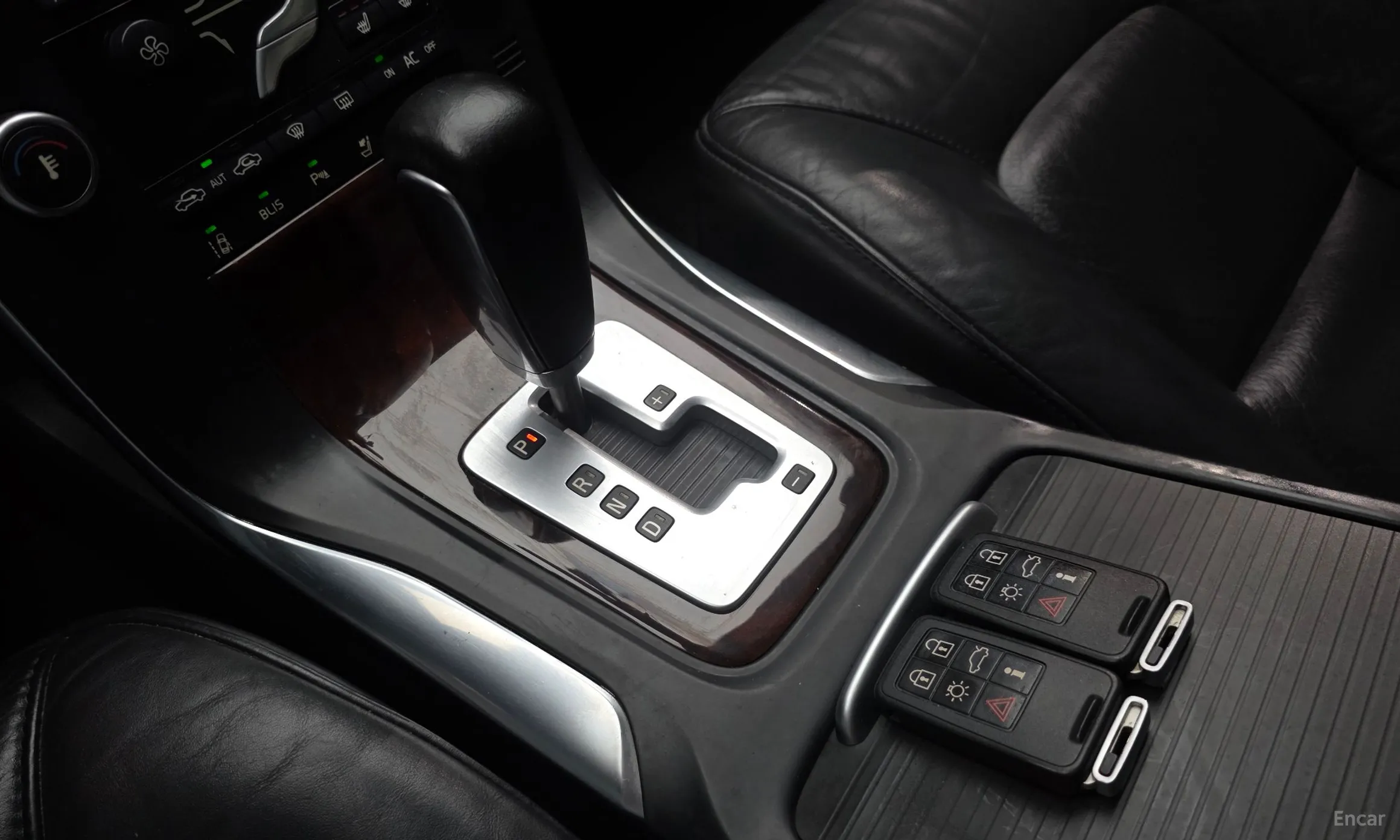 Volvo S80 превью 9