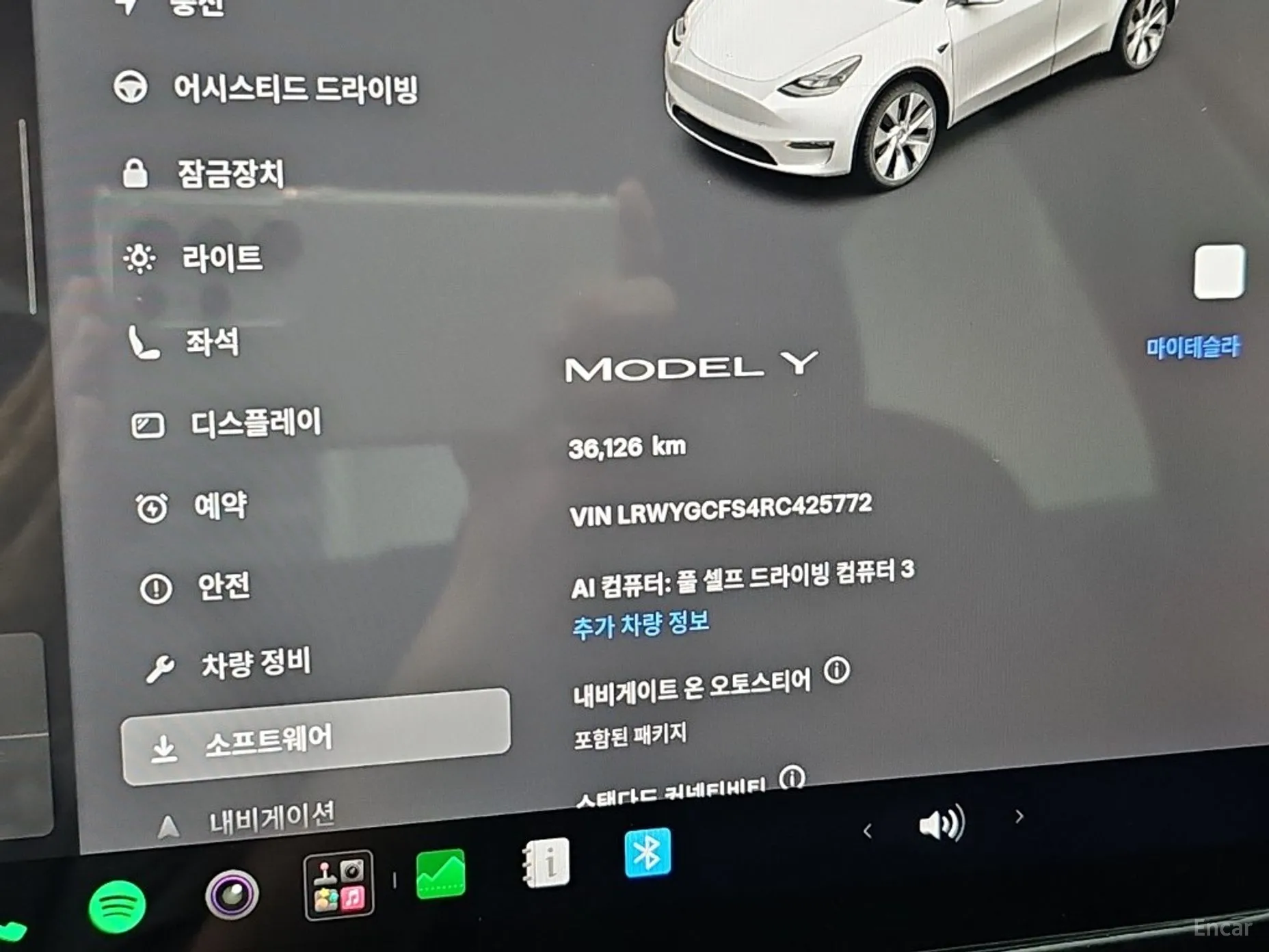 Tesla Model Y превью 9