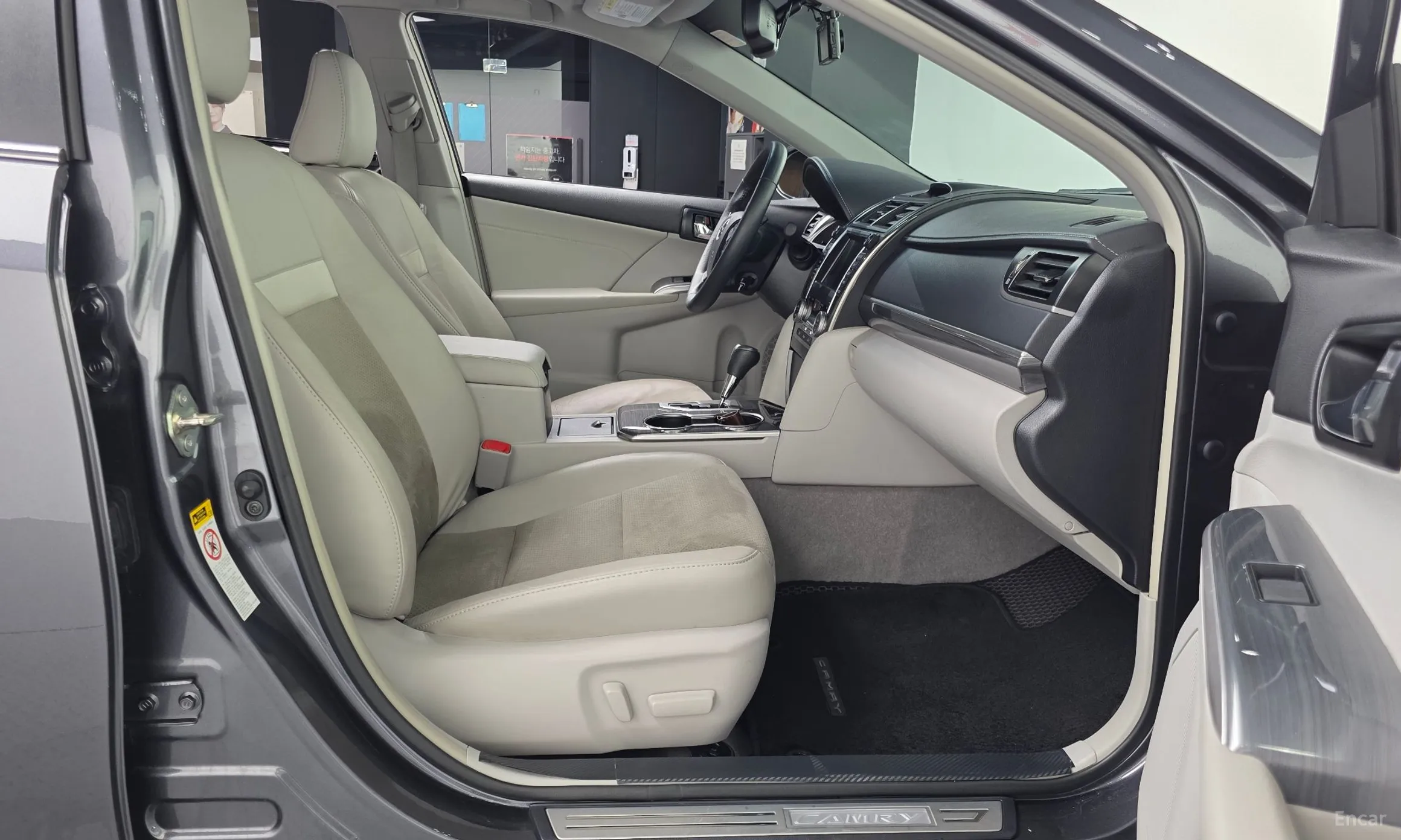 Toyota New Camry превью 11