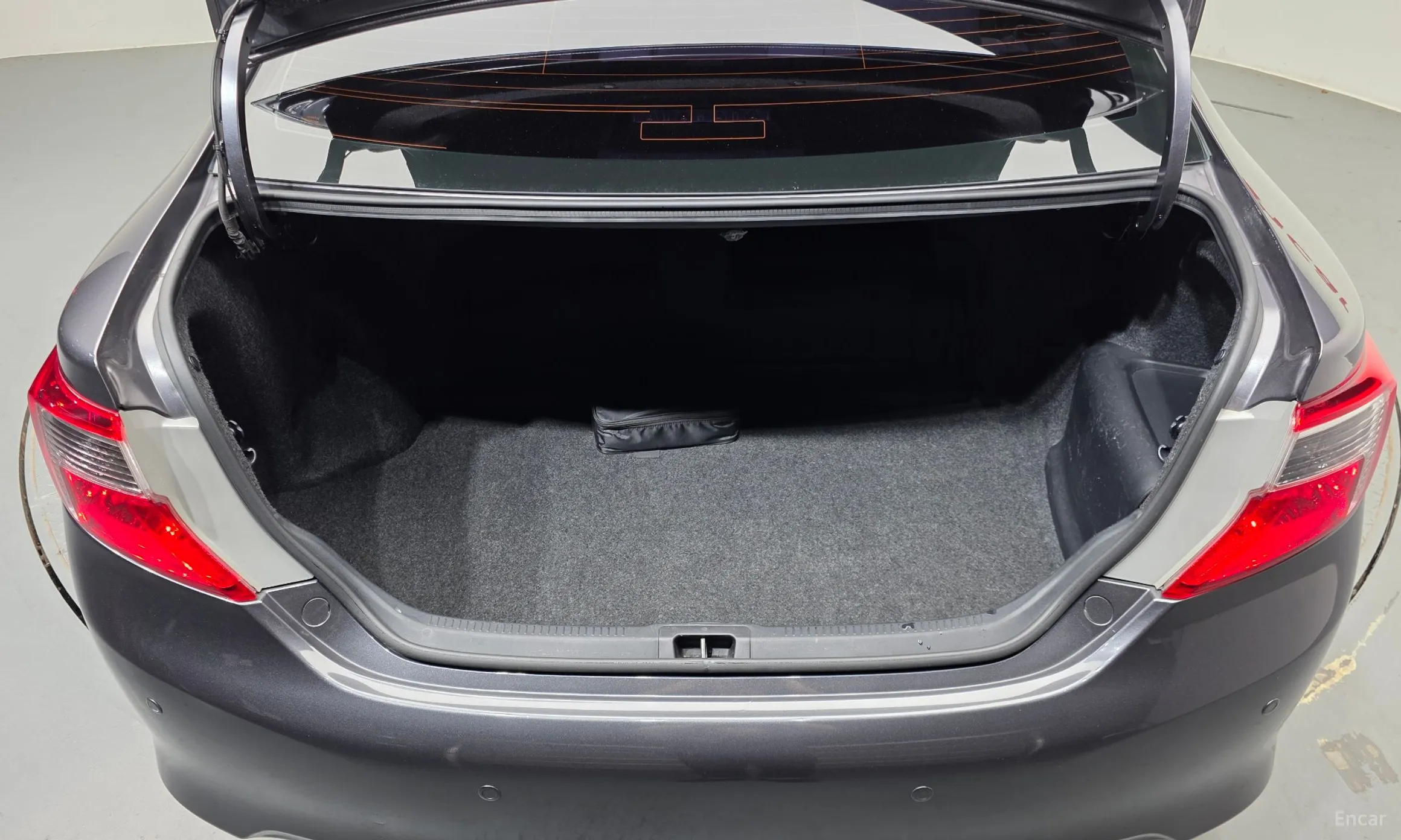 Toyota New Camry превью 20