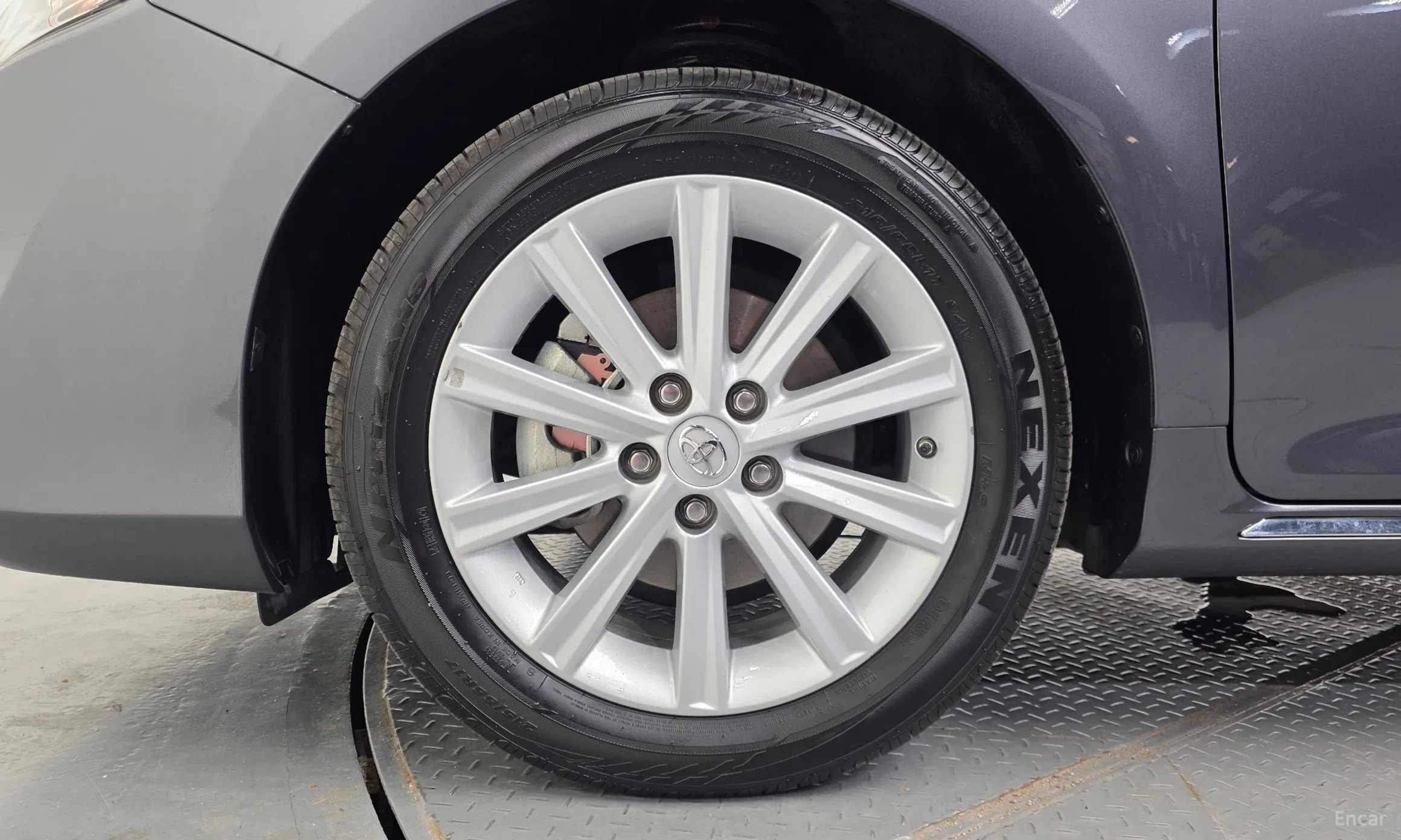 Toyota New Camry превью 5
