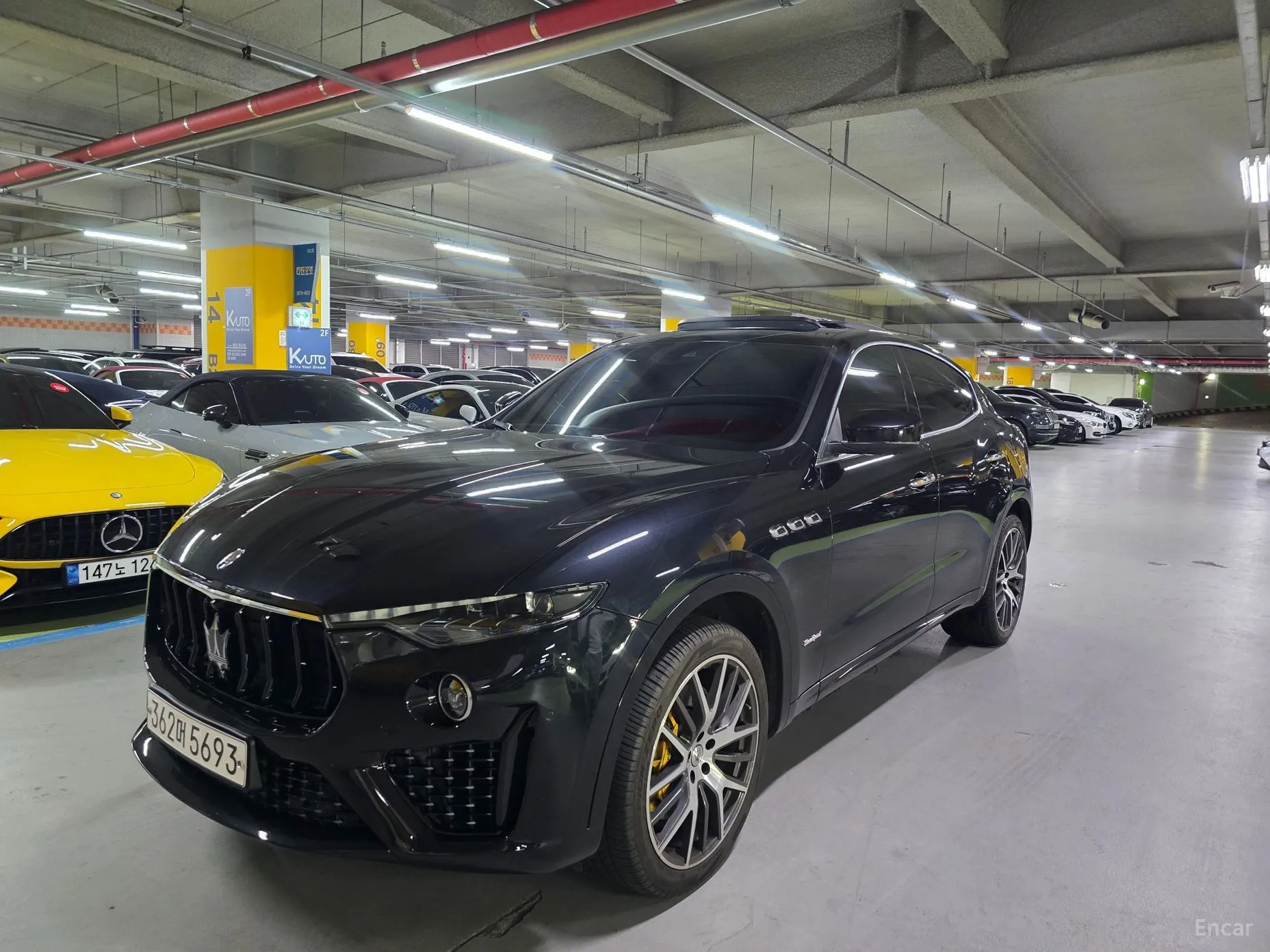 Maserati Levante превью 3