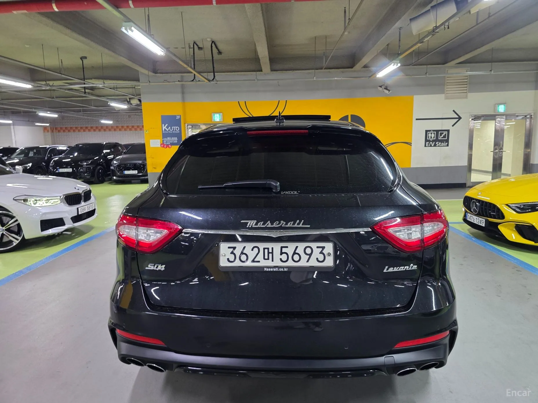 Maserati Levante превью 6