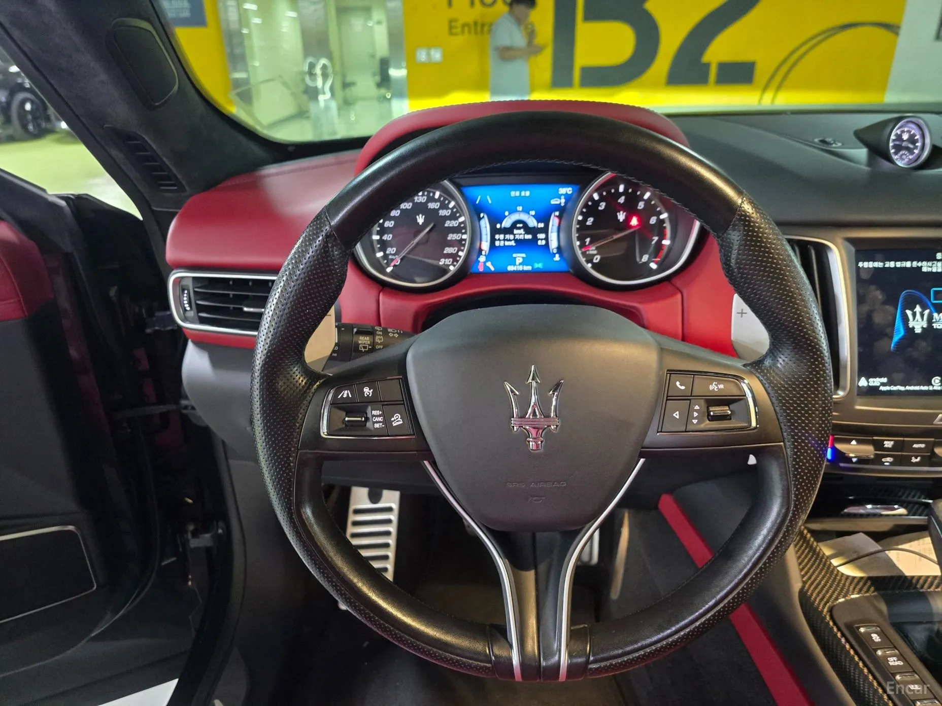Maserati Levante превью 9