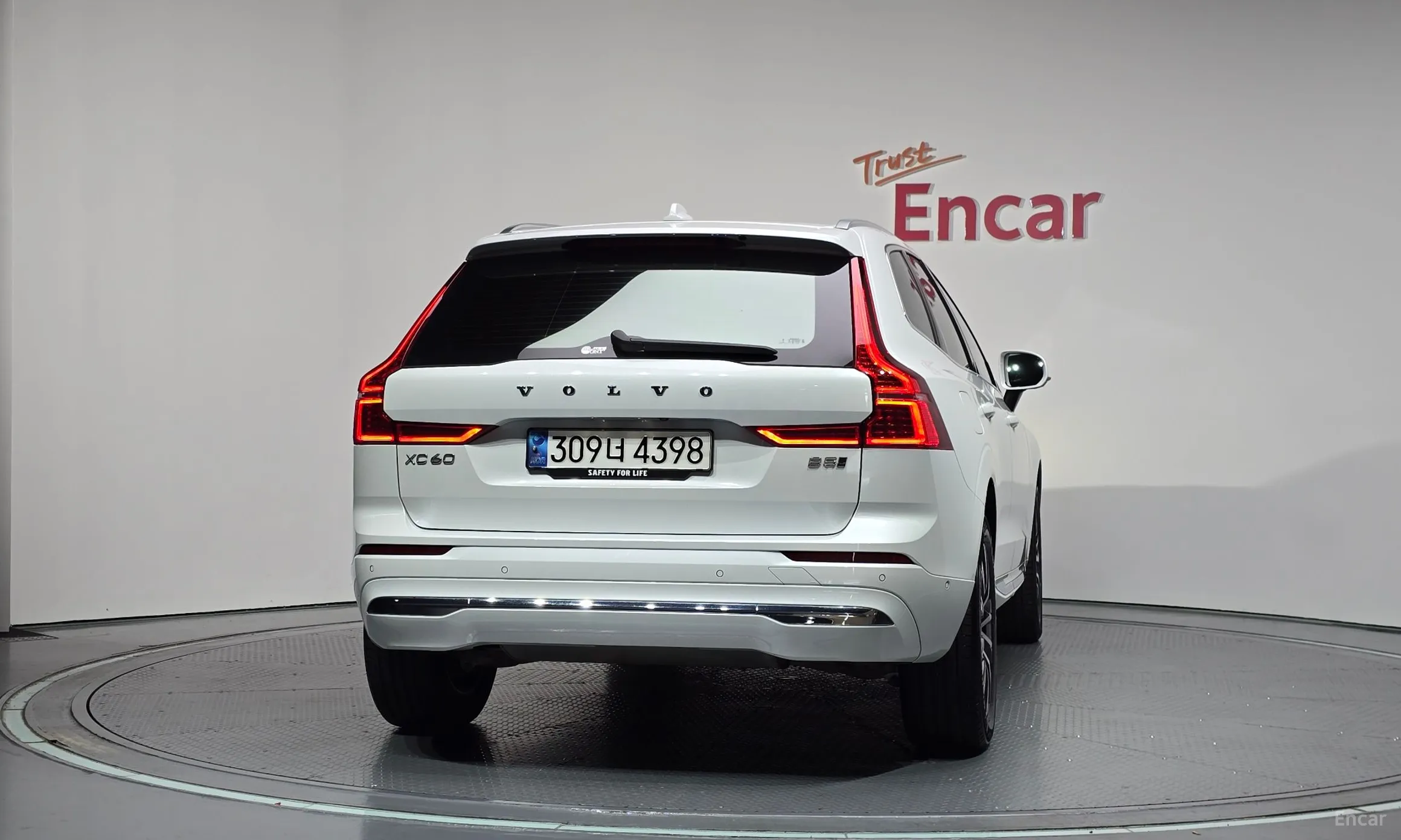 Volvo XC60 Gen 2 превью 4