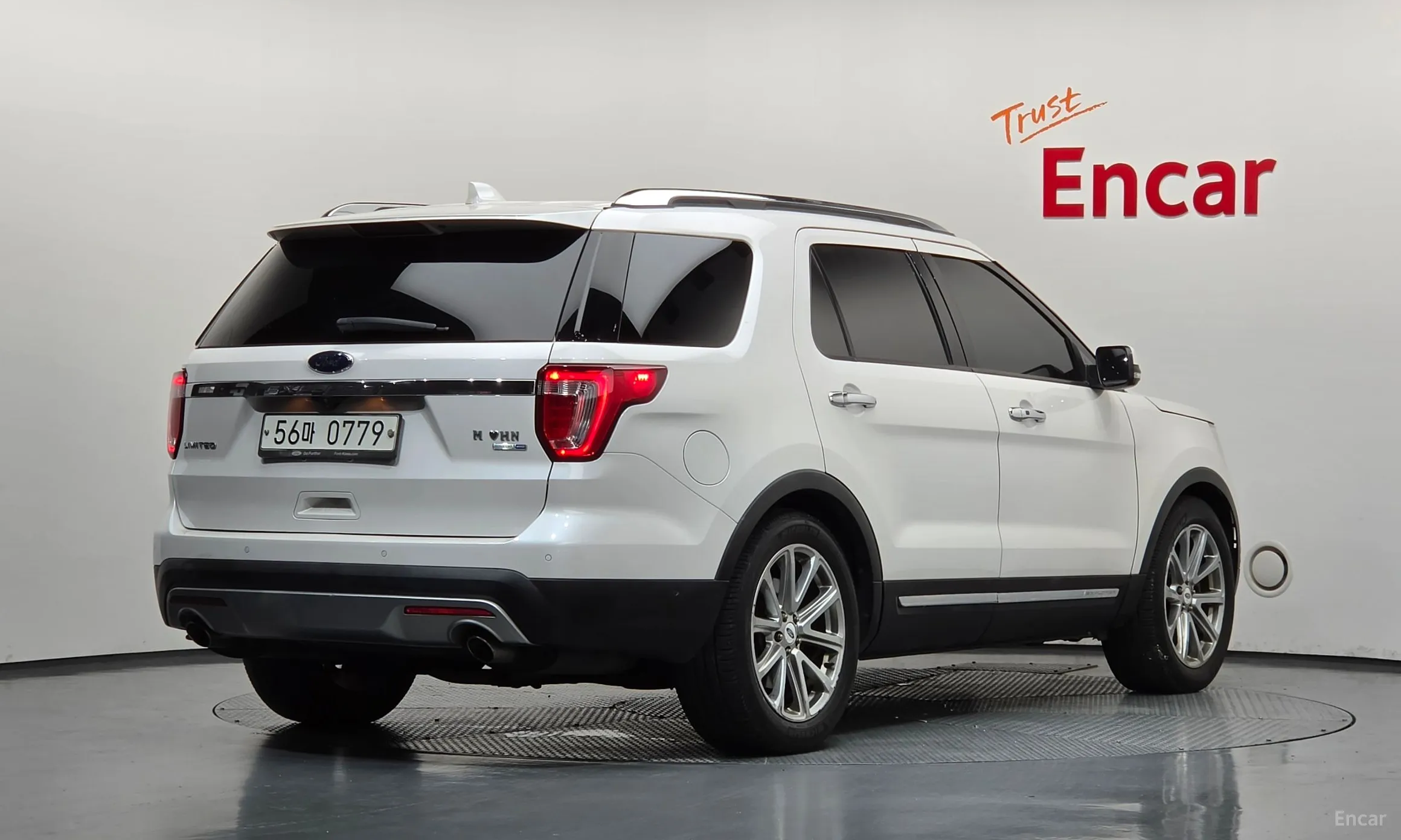 Ford Explorer превью 2