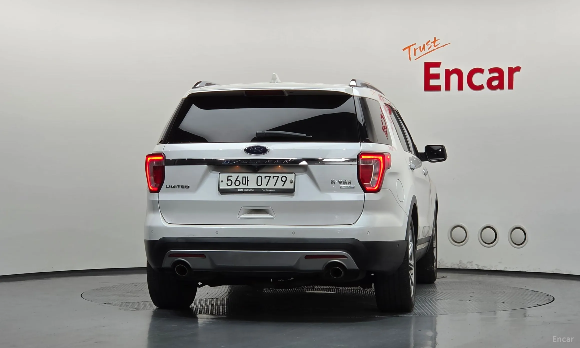 Ford Explorer превью 4