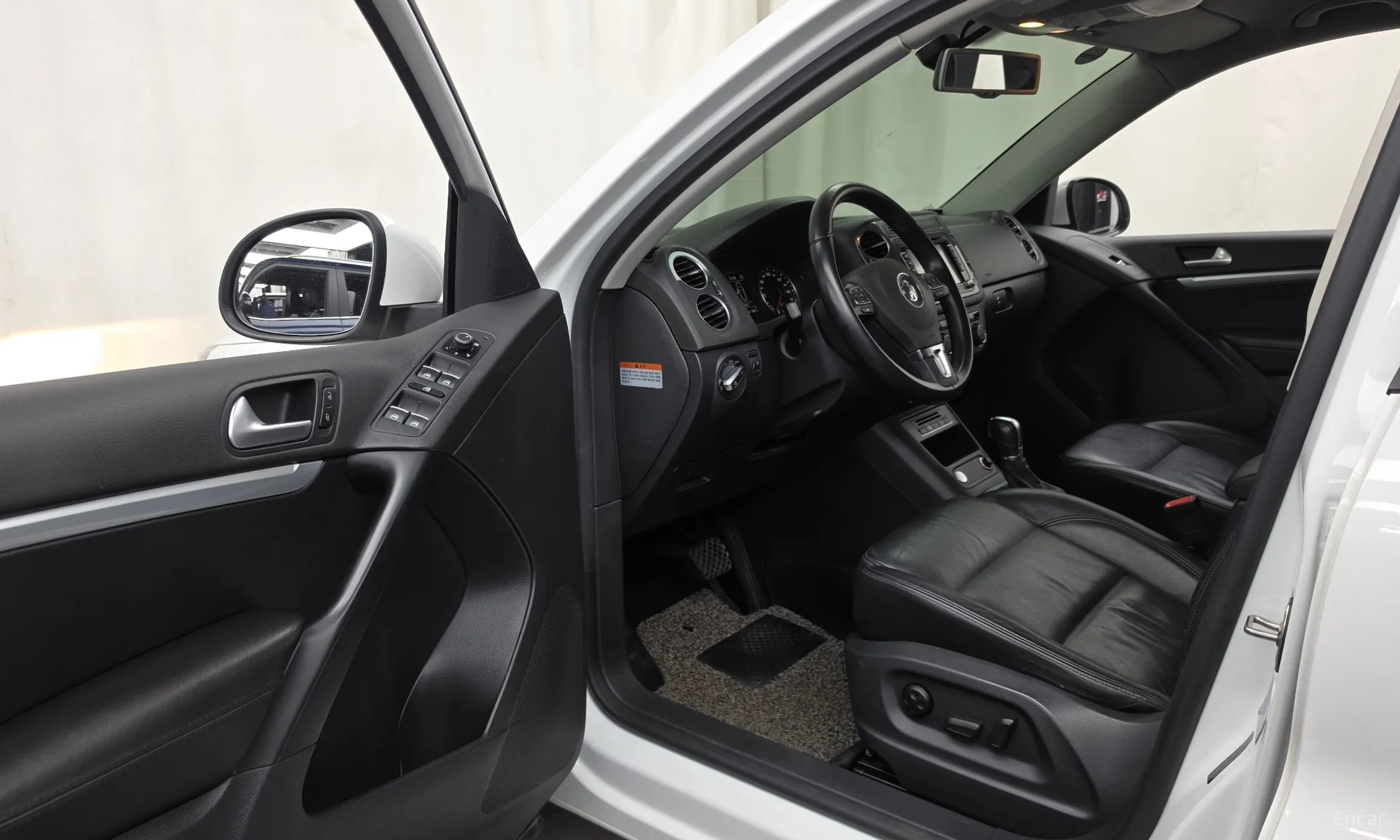 Volkswagen New Tiguan превью 10