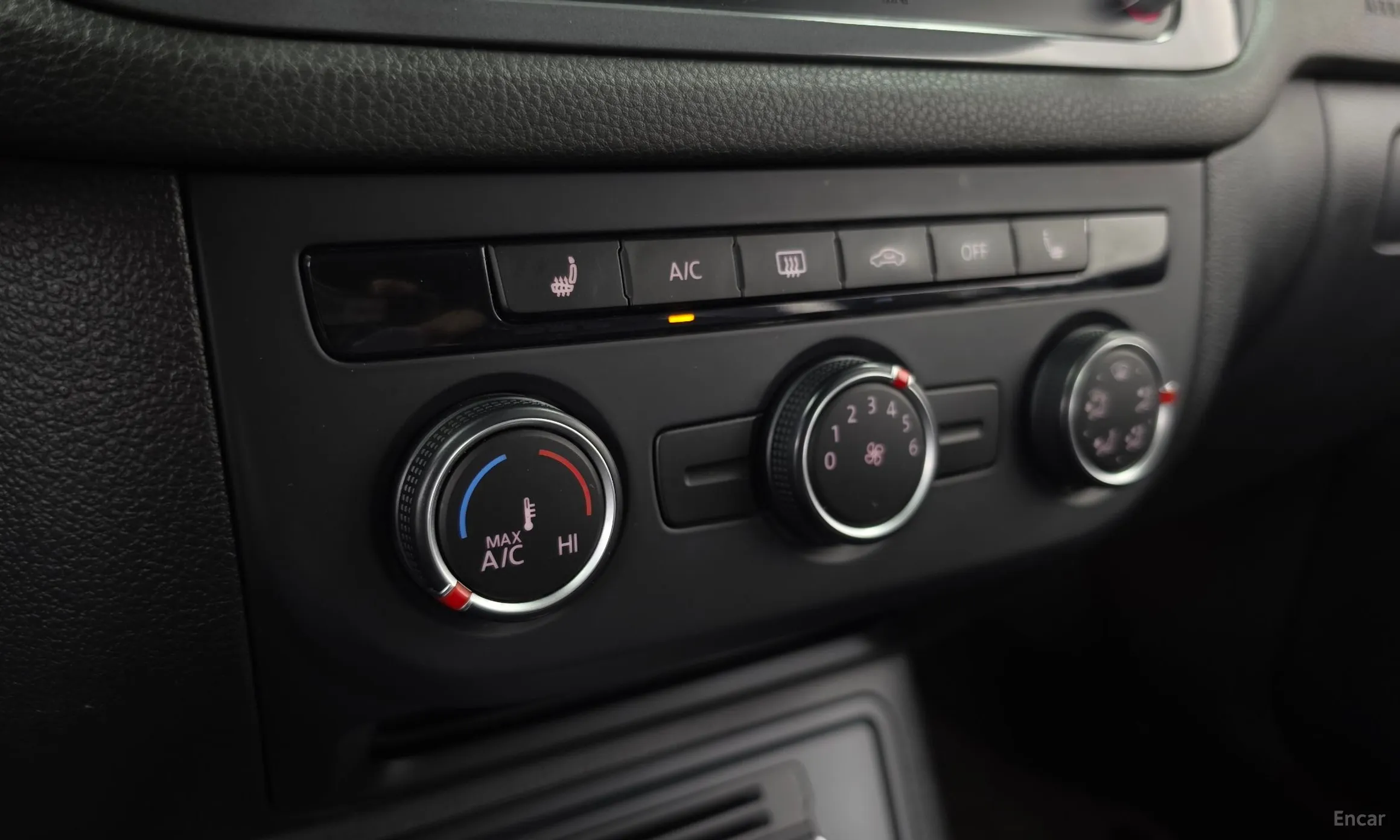 Volkswagen New Tiguan превью 18