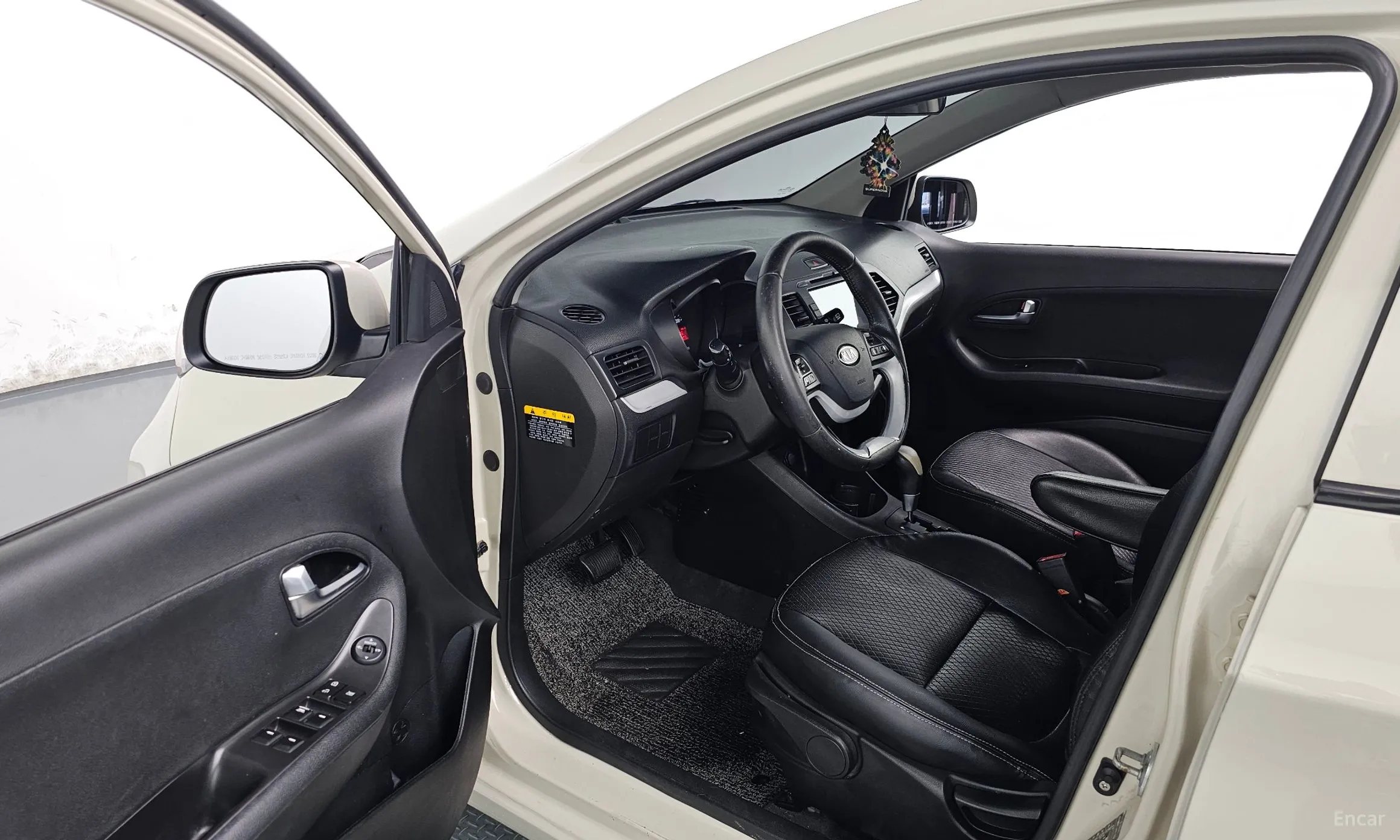 Kia morning превью 10