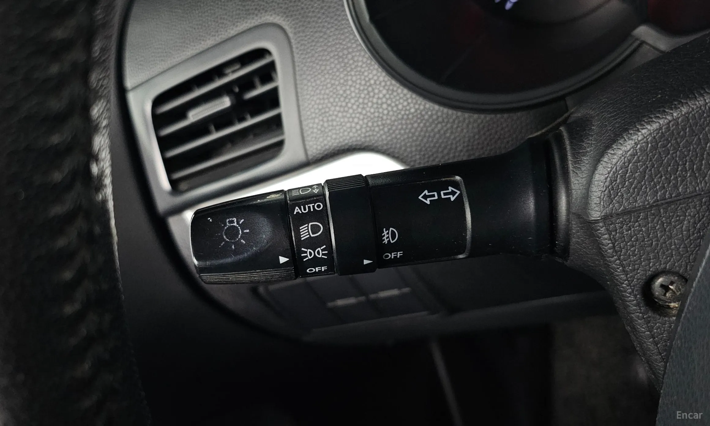 Kia morning превью 19
