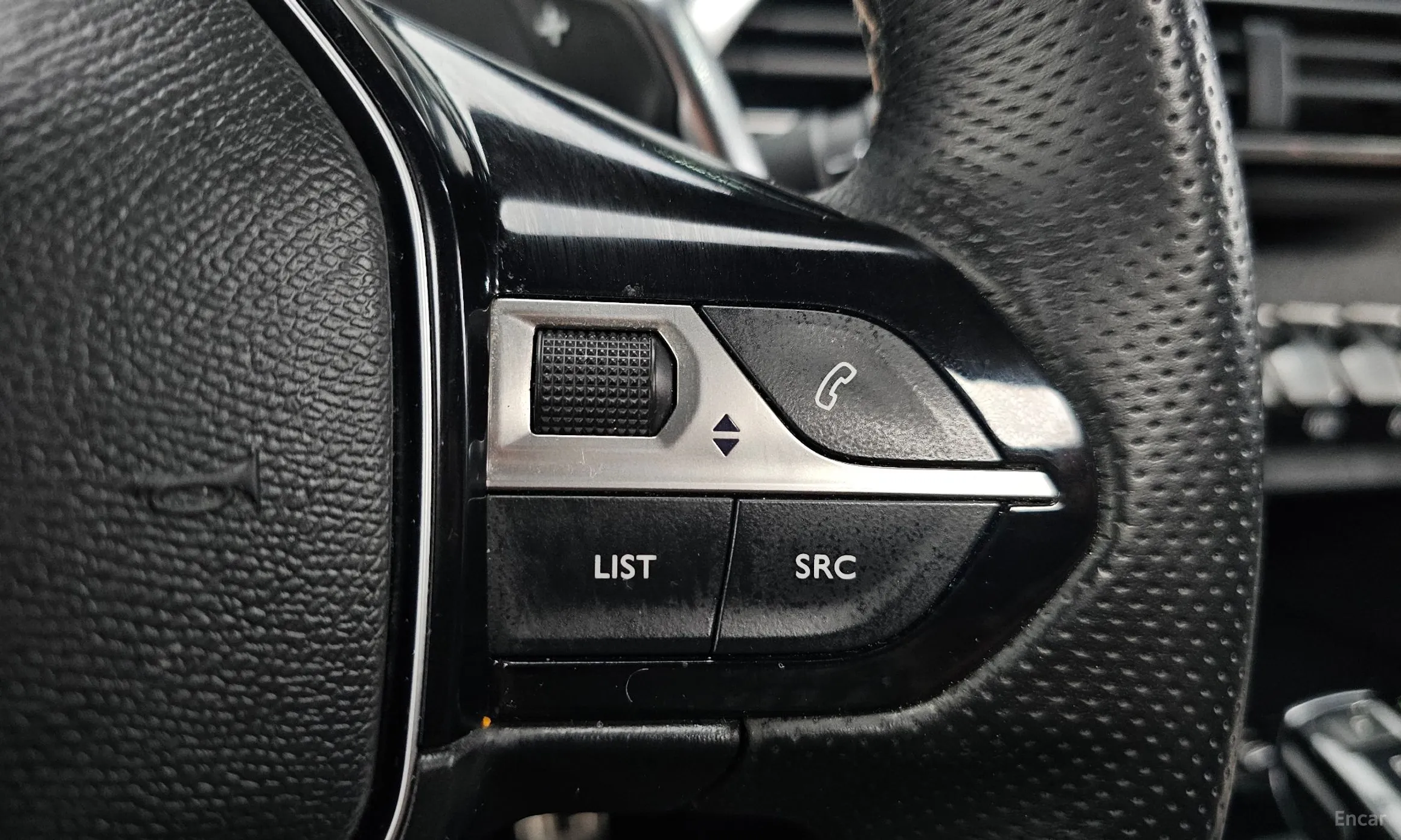 Peugeot 3008 2nd generation превью 18