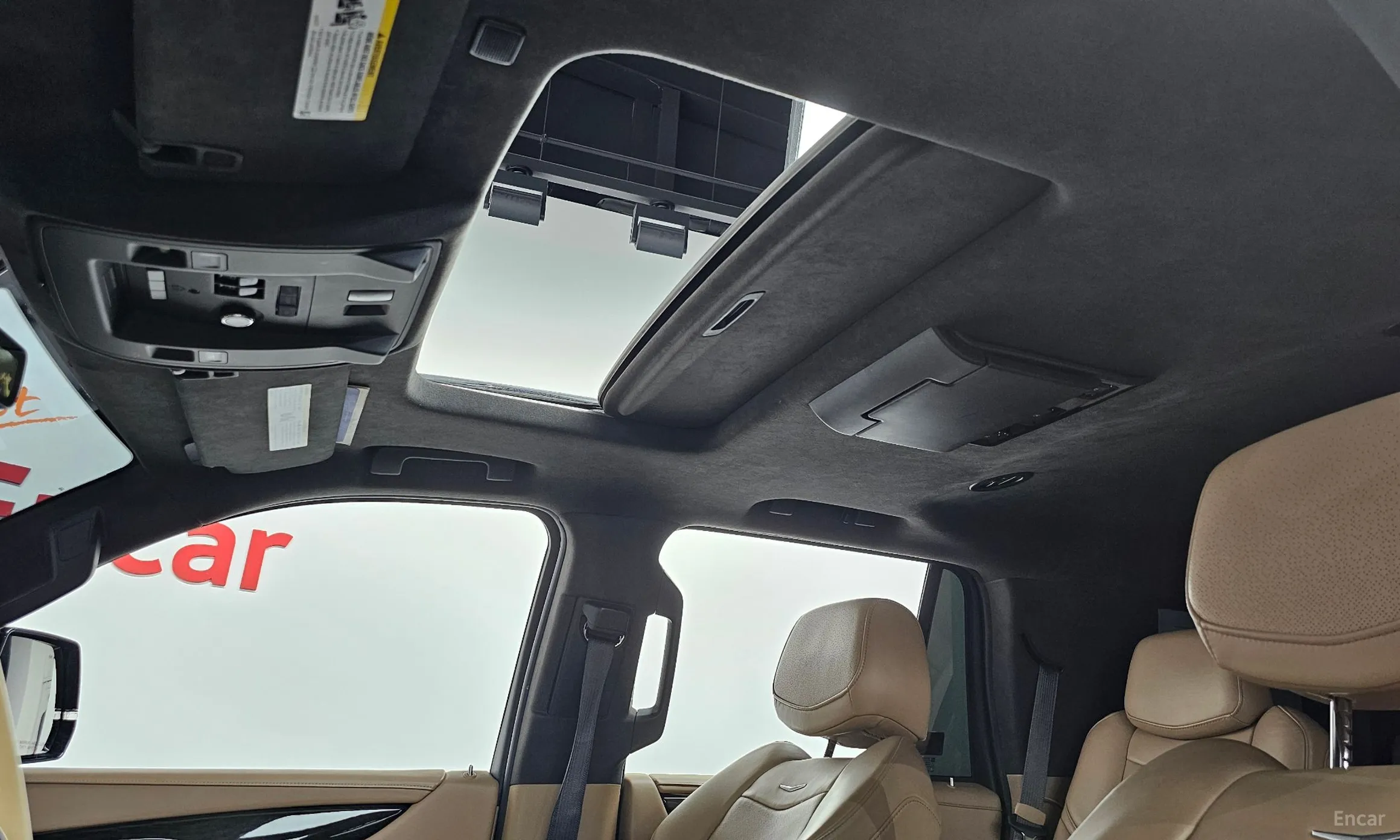 Cadillac Escalade превью 19