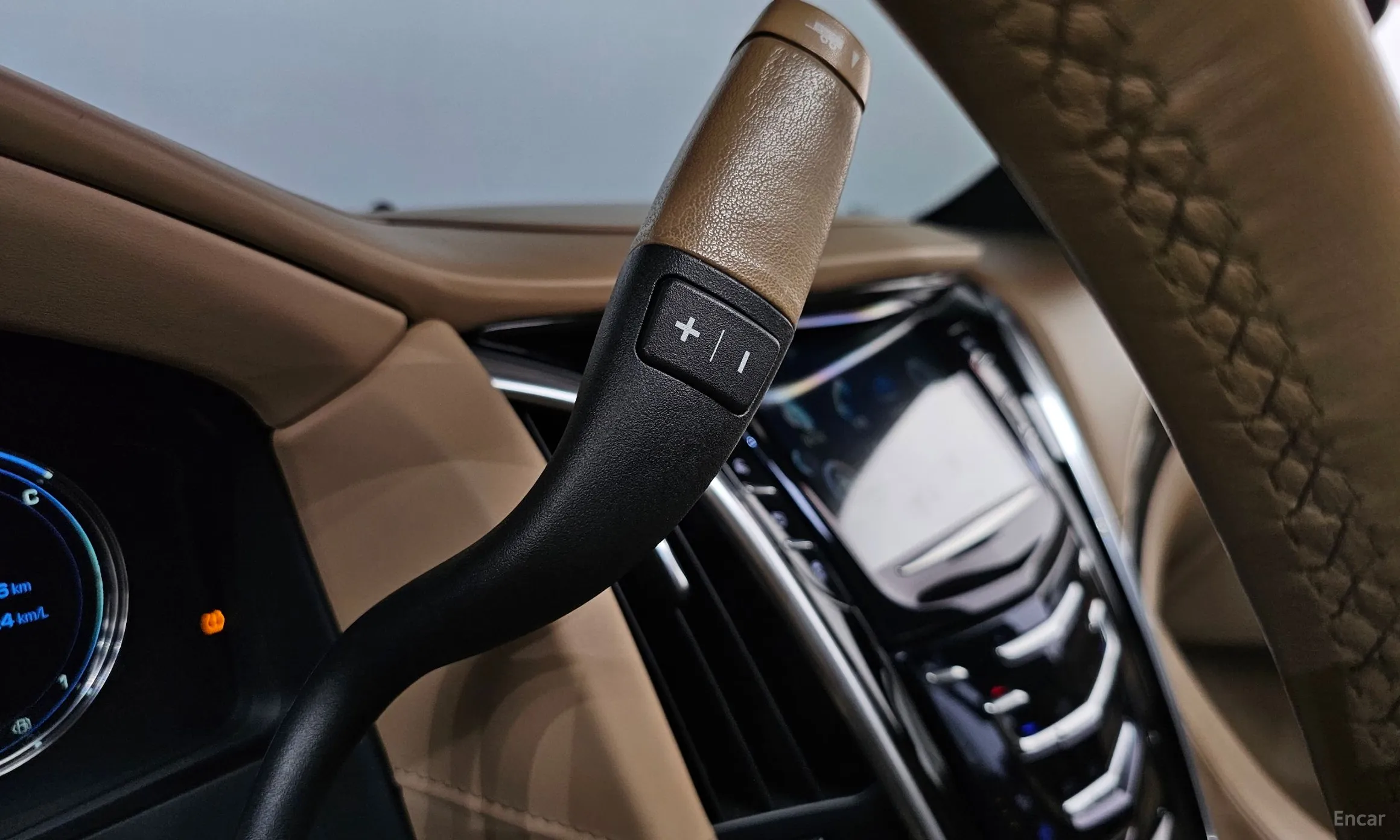 Cadillac Escalade превью 9