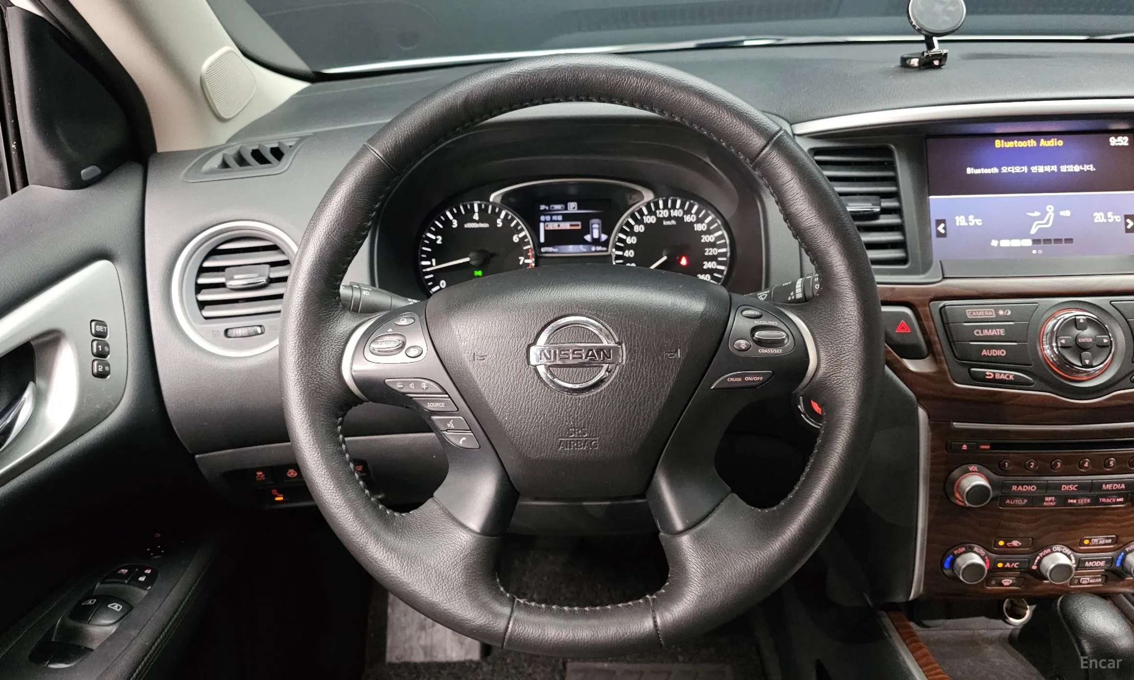 Nissan Pathfinder Gen 4 превью 13