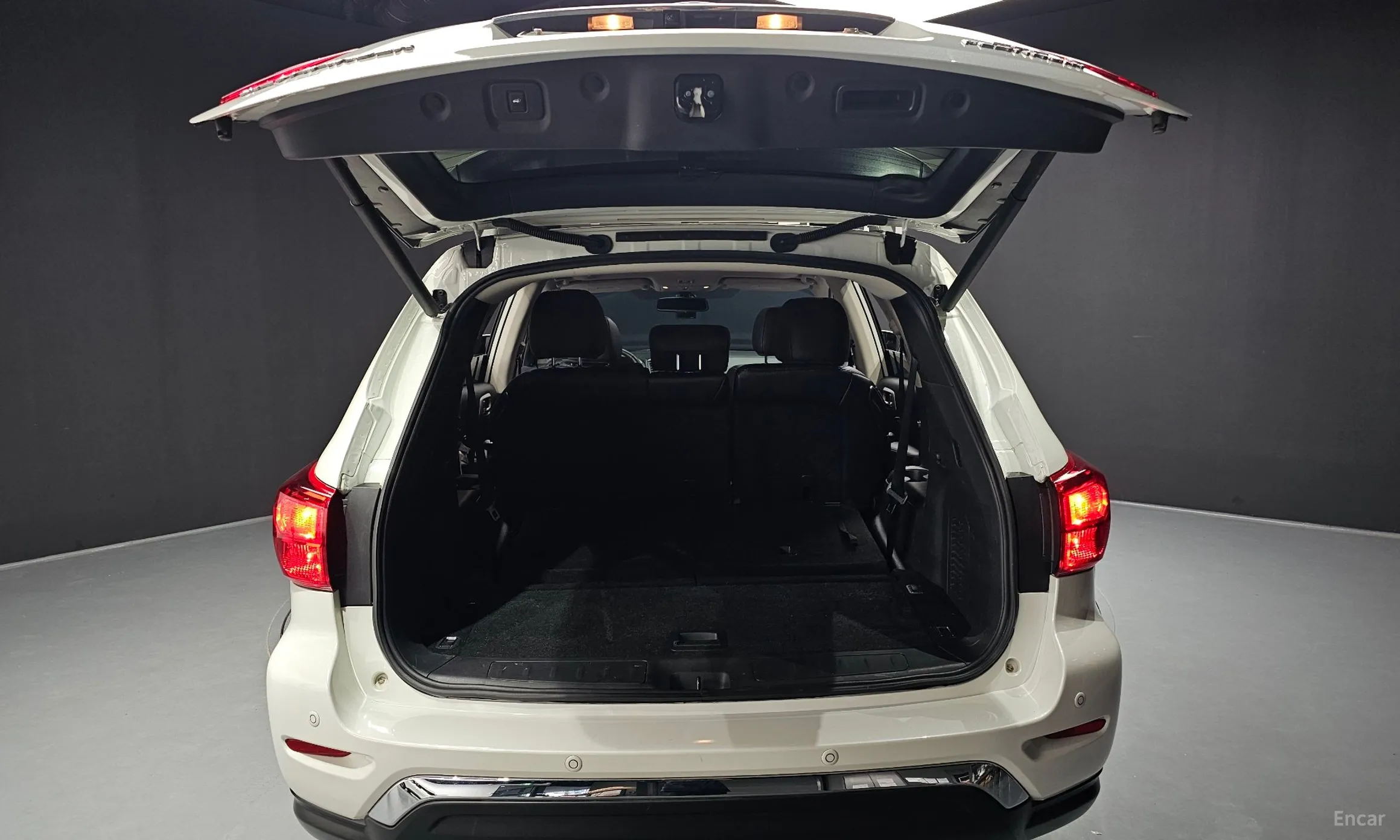 Nissan Pathfinder Gen 4 превью 20