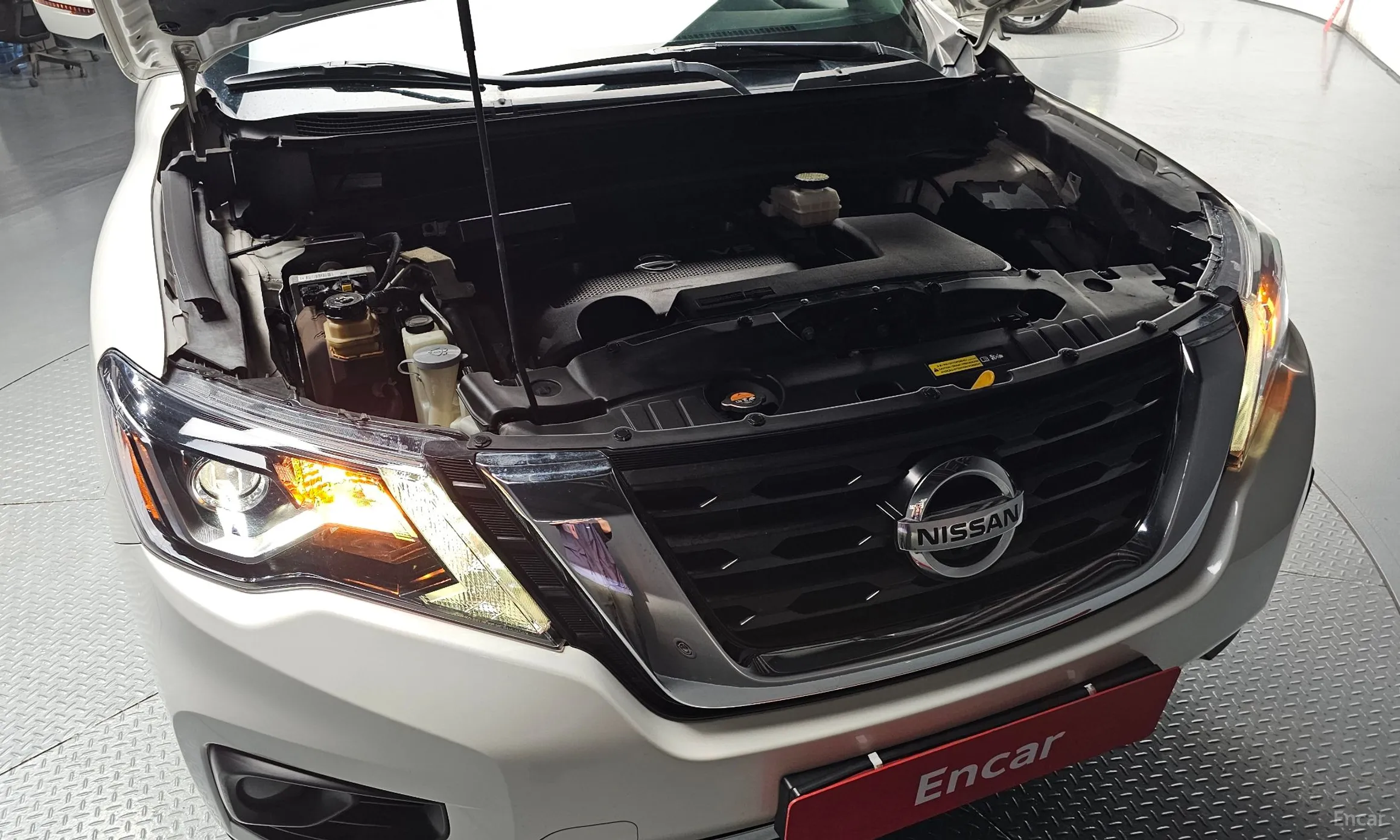 Nissan Pathfinder Gen 4 превью 6